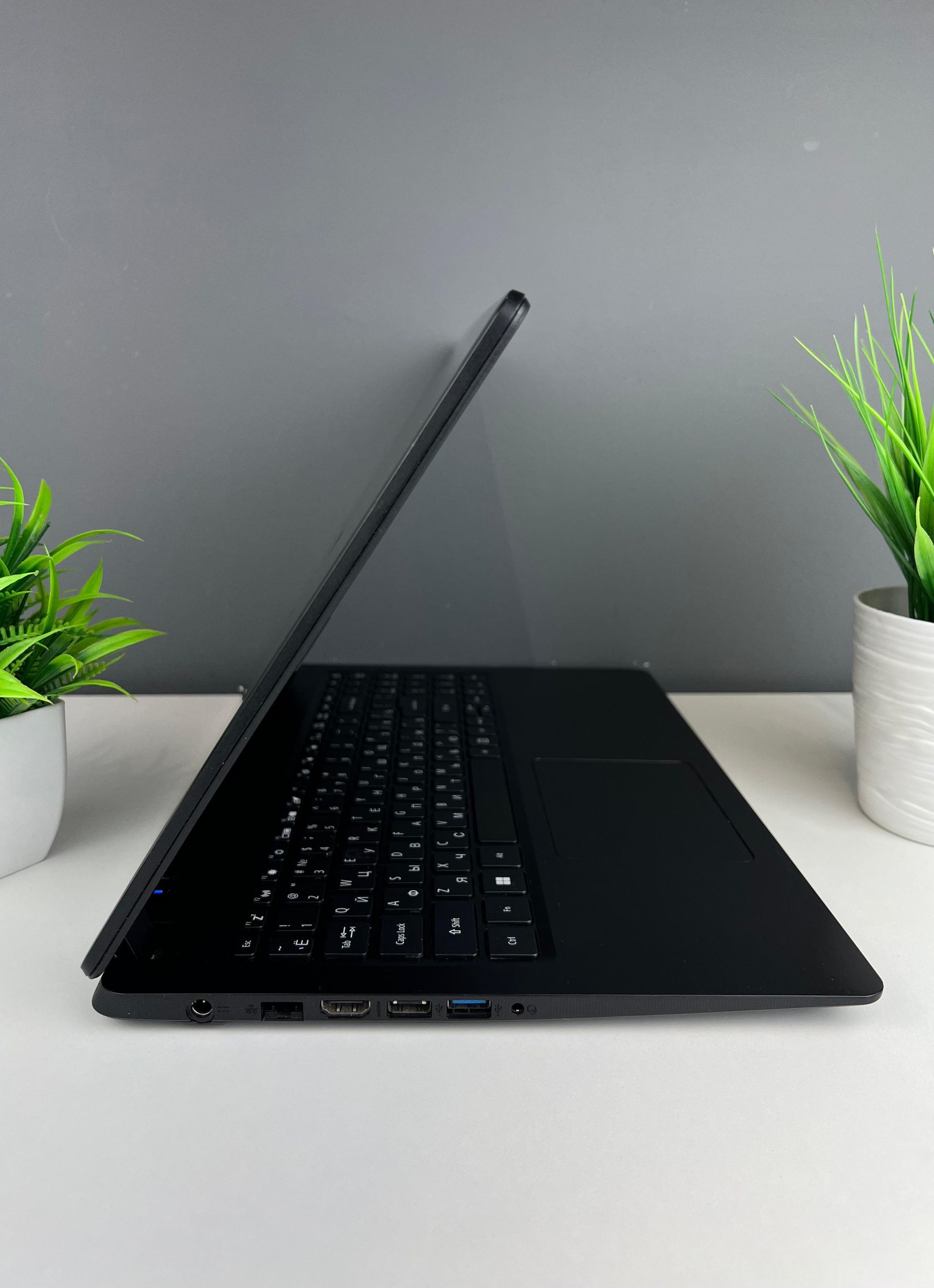 Ноутбук Acer core i3/10-пок  Intel Core i3  10-поколение  ядер 4 GB 256 GB 16 дюймов