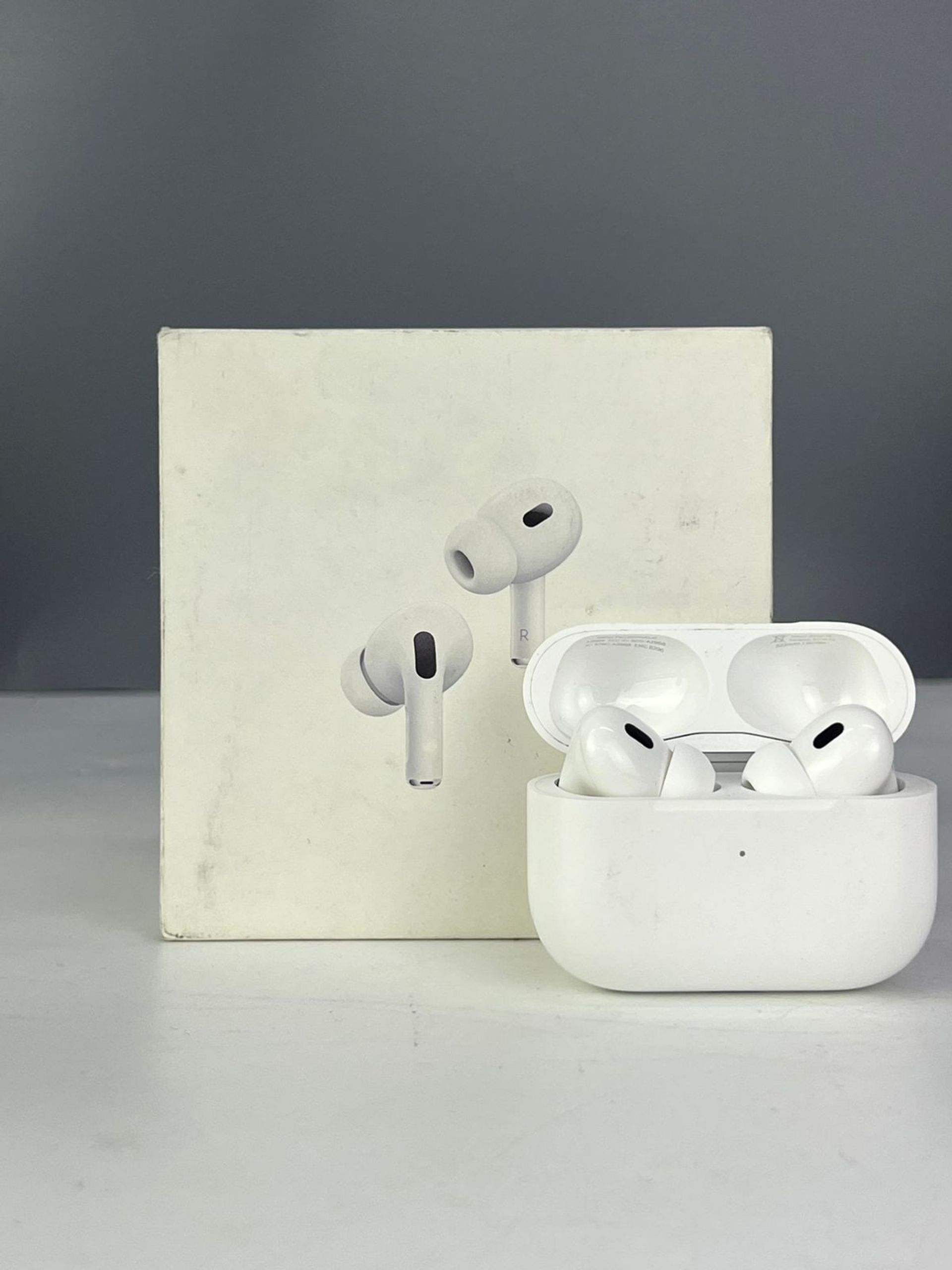 Apple AirPods Pro 2