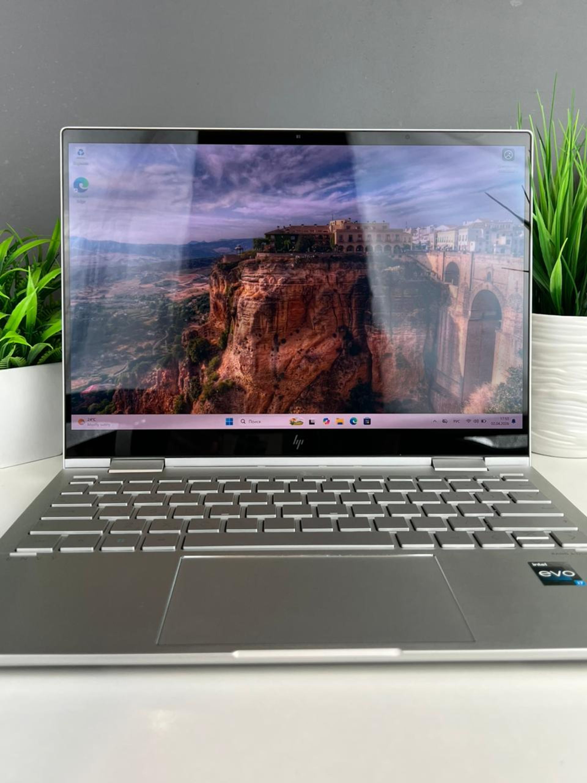 Ноутбук HP Hp Core i7/12 пок