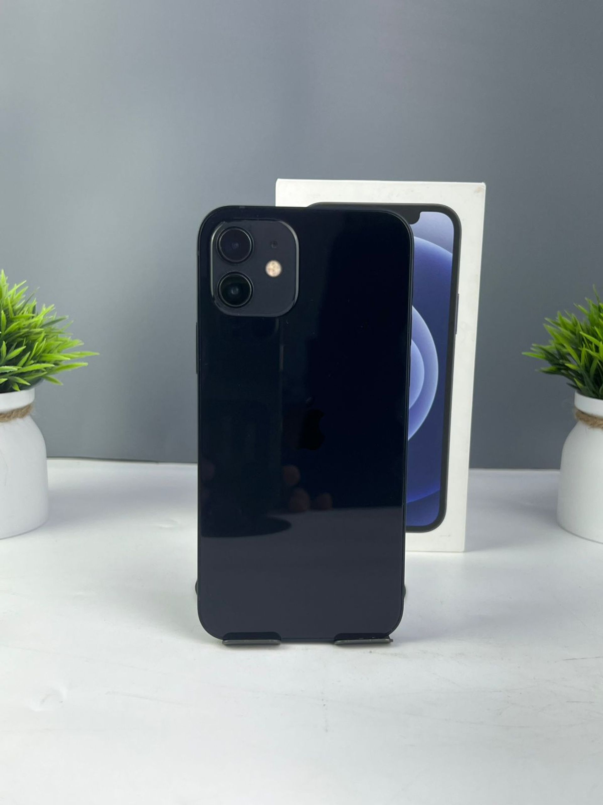 Apple iPhone 12 64 GB