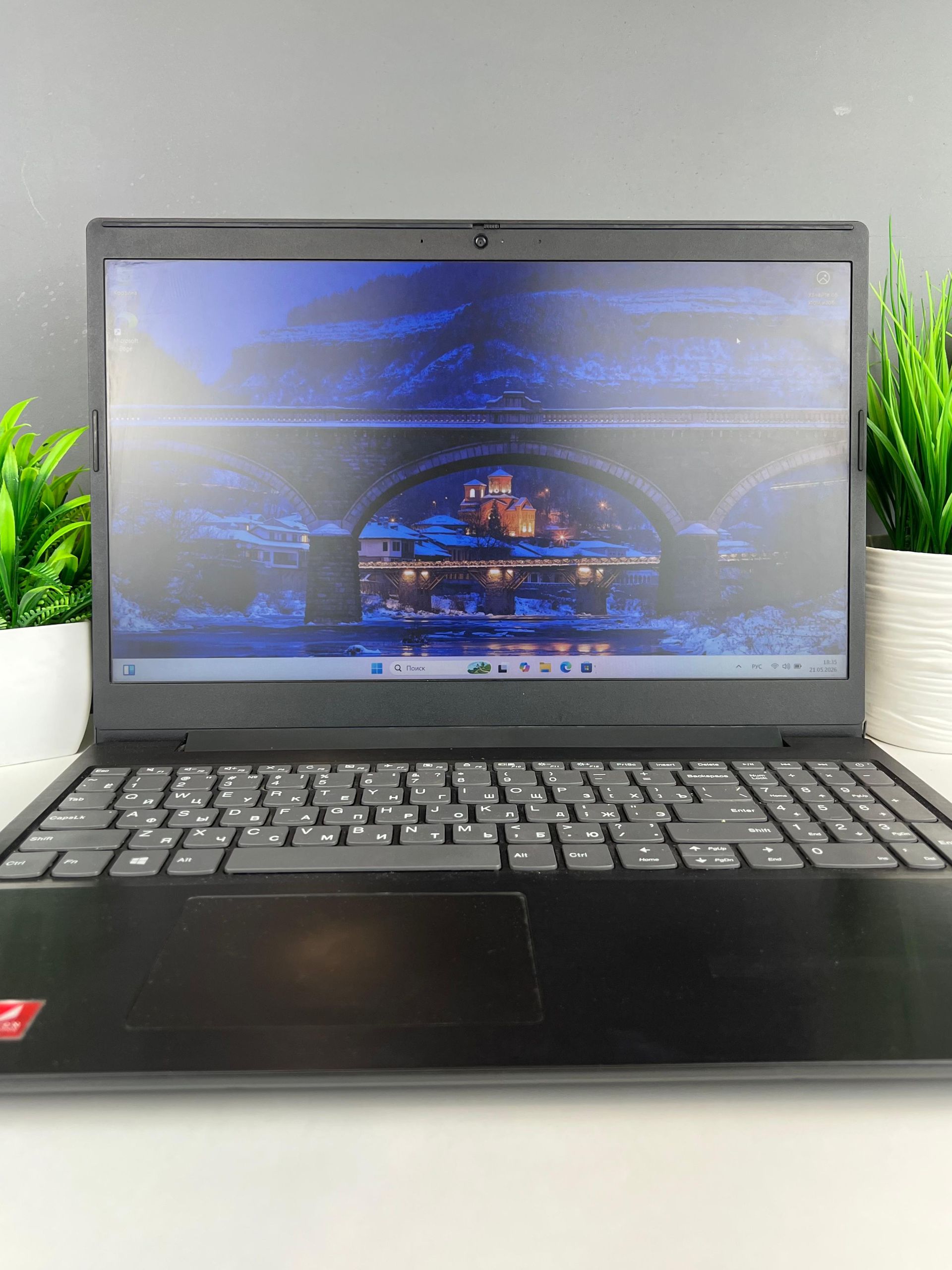 Ноутбук Lenovo ryzen 7 (3-е поколение) 2019 (8 ядер / 16 потоков) AMD Ryzen 7 3-поколение ядер 8 GB 13 дюймов