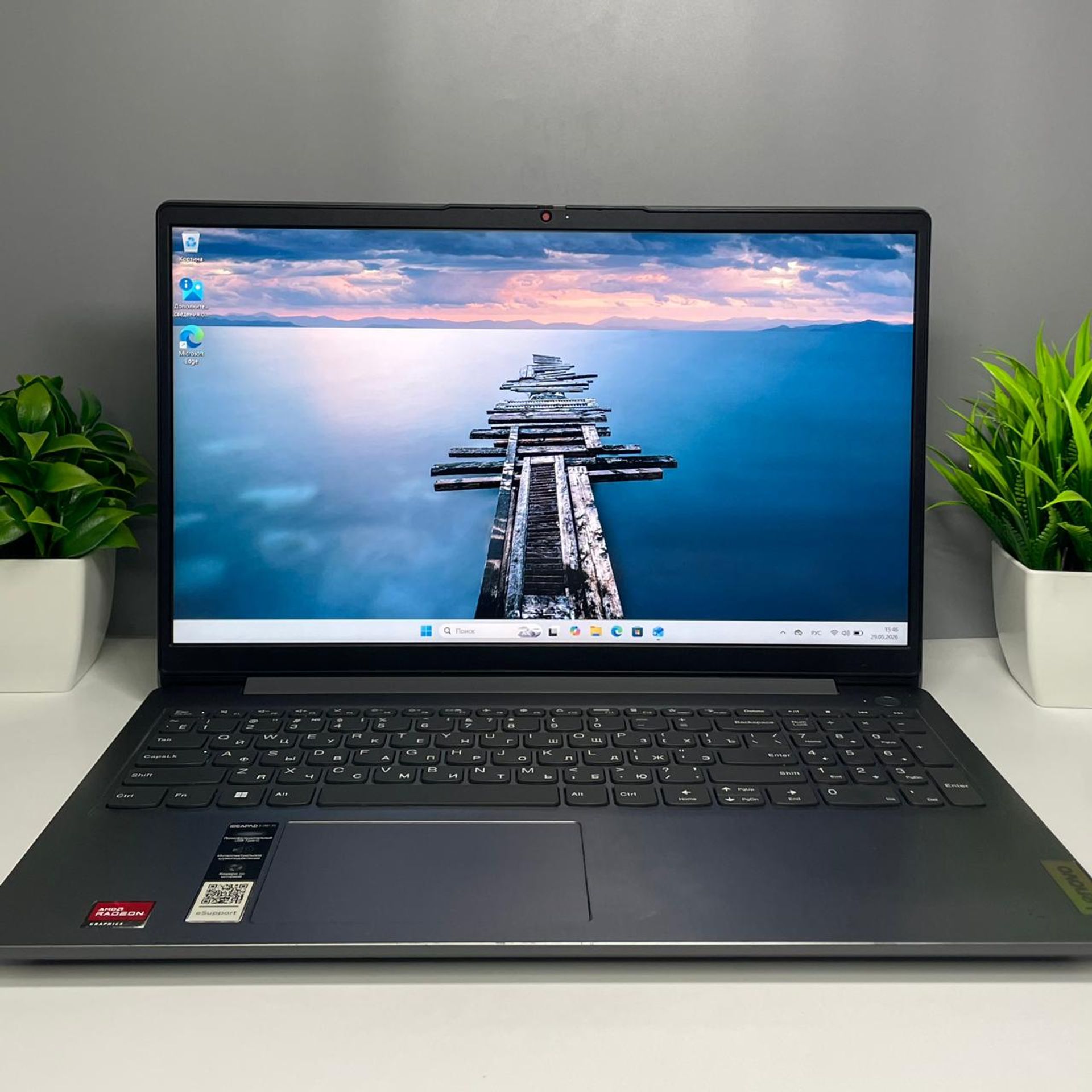 Ноутбук Lenovo ryzen 3 (5-е поколение) 2023-2024 (4 ядер / 8 потоков) AMD Ryzen 3 5-поколение ядер 8 GB 256 GB 16 дюймов