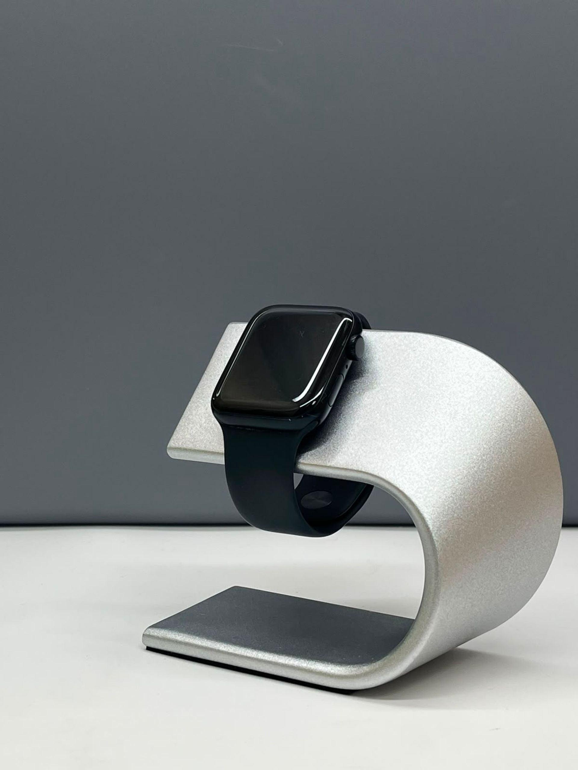 Apple Series SE 40 mm (2е поколение) 44
