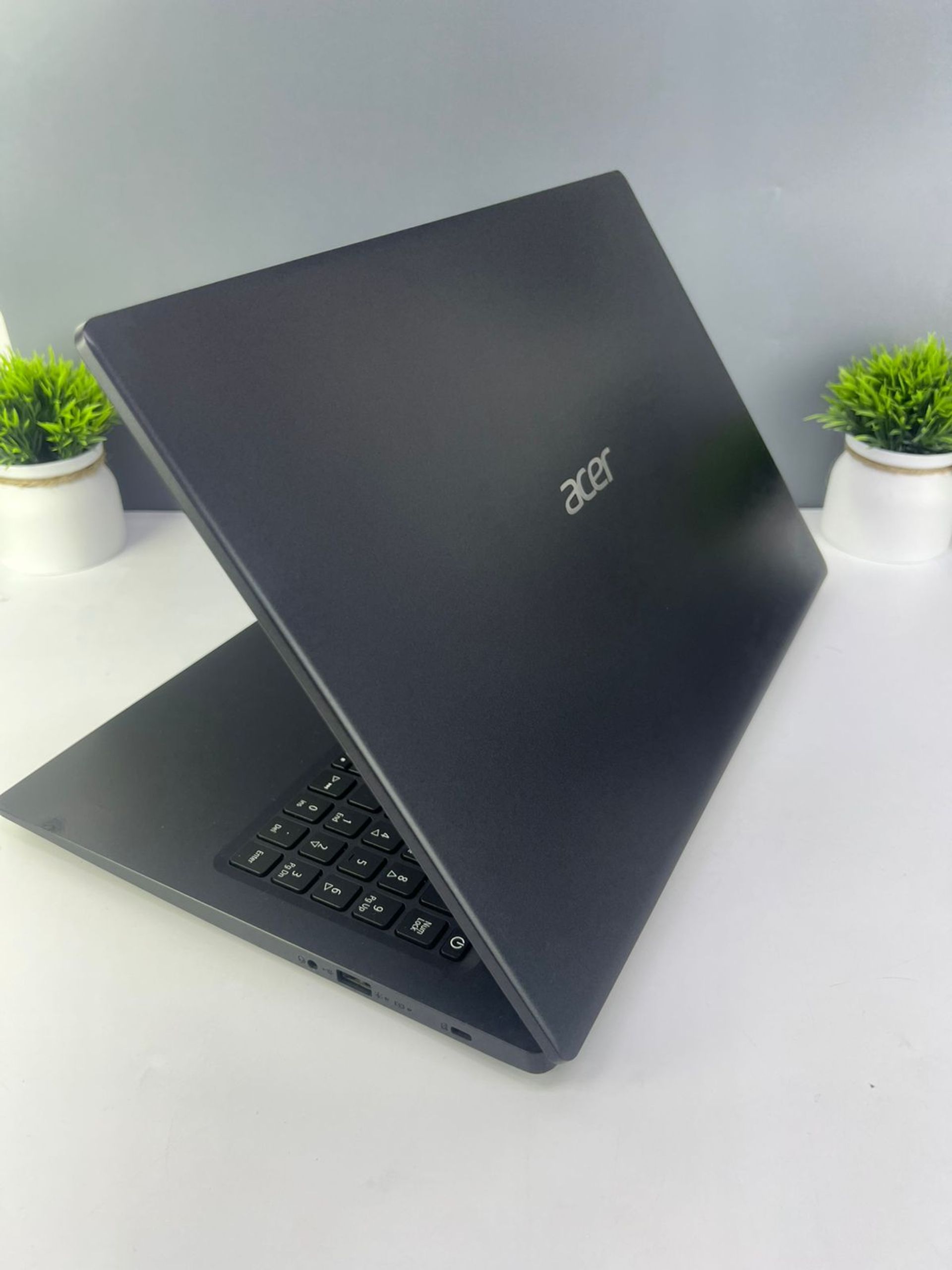 Ноутбук Acer Для работы и учебы AMD Ryzen 7 7-поколение ядер 4 GB 512 GB 15 дюймов