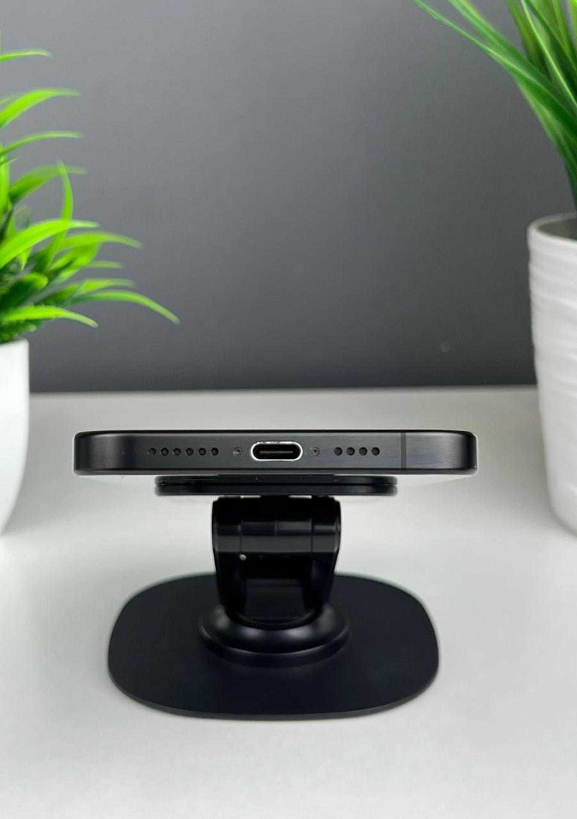 Apple iPhone 15 Pro Max 256GB - фото_4