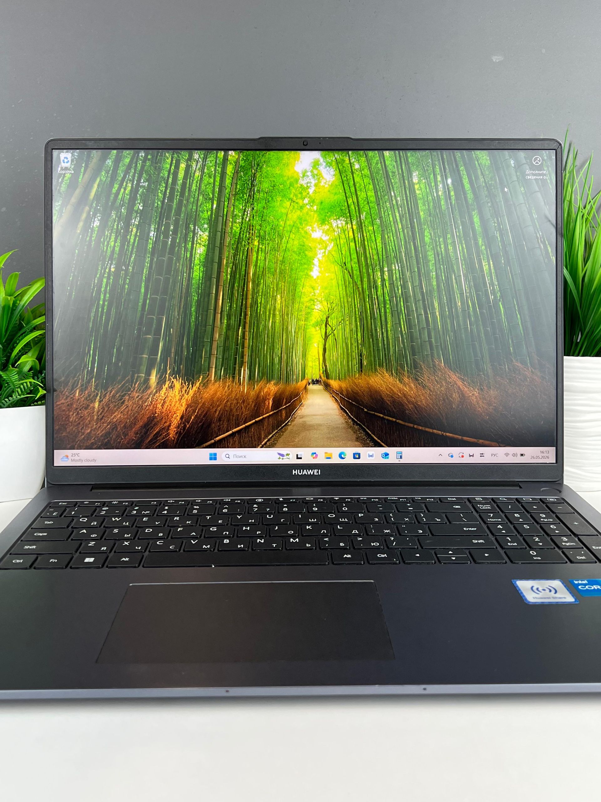 Ноутбук Huawei  core i3/12-пок  Intel Core i3  12-поколение  ядер 8 GB 500 GB 14 дюймов