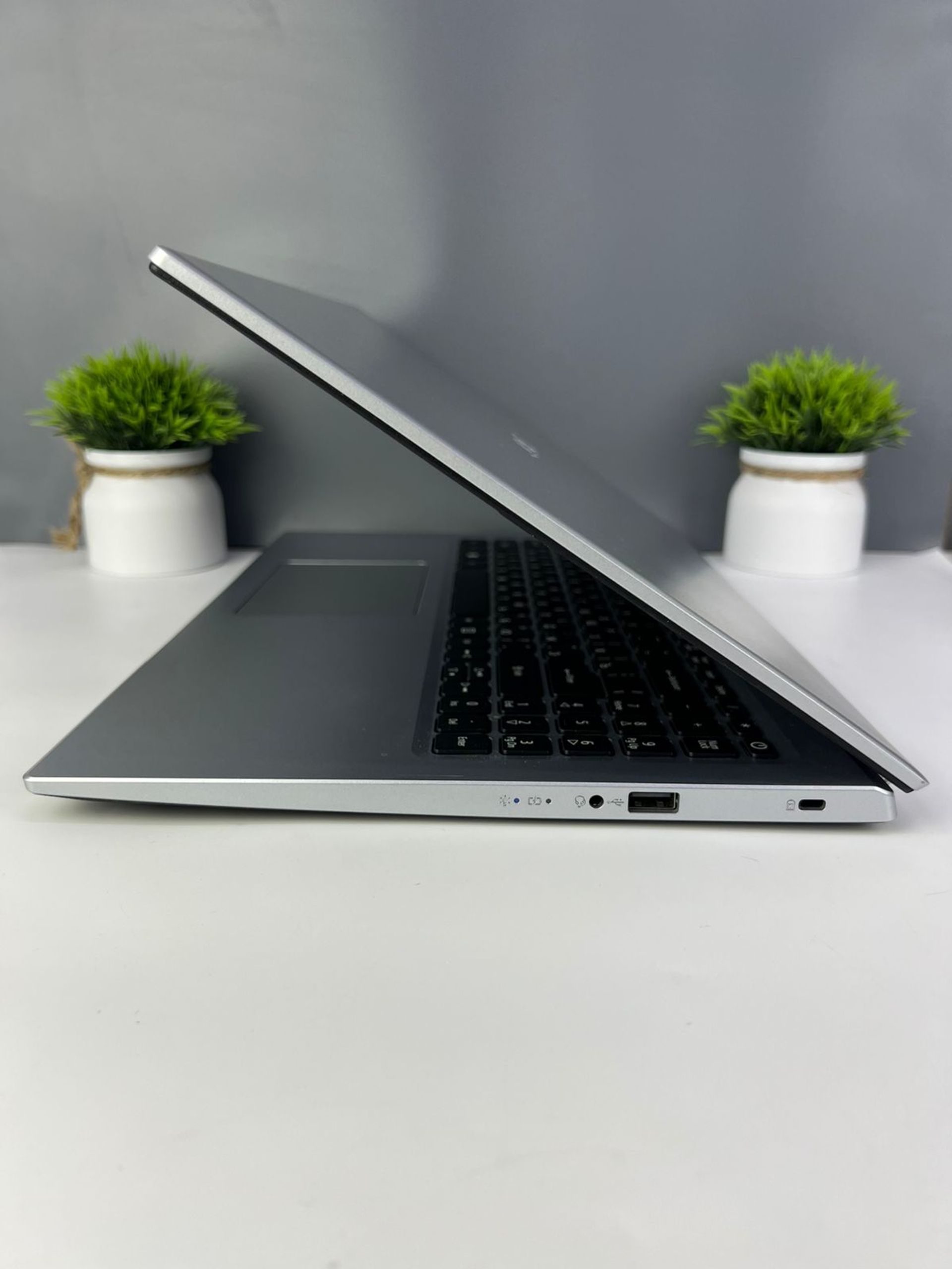 Ноутбук Acer core i3/11-пок  Intel Core i3  11-поколение  ядер 8 GB 256 GB 16 дюймов