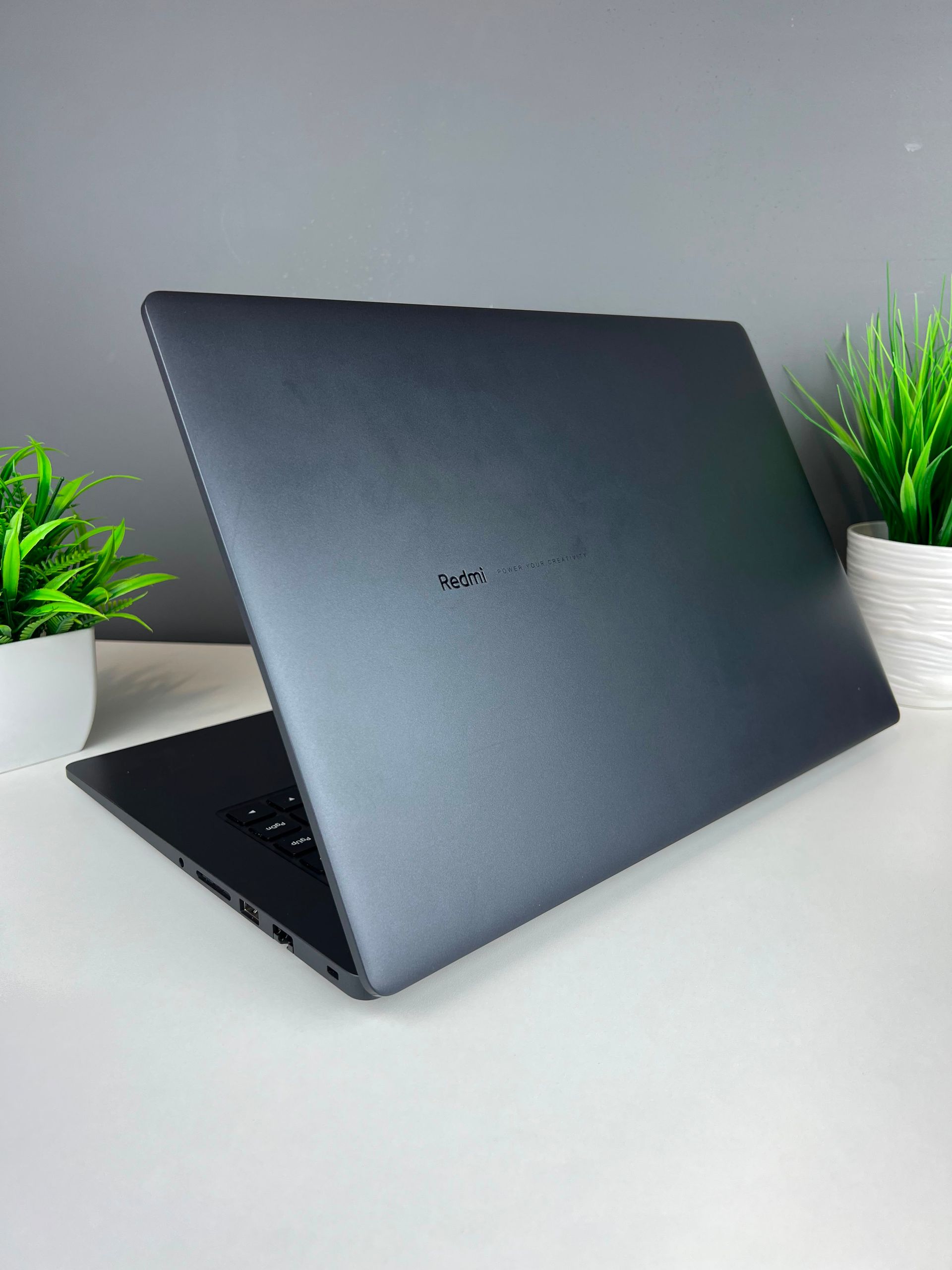 Ноутбук Другие марки Для работы и учебы  Intel Core i3  11-поколение  ядер 8 GB 256 GB 15 дюймов