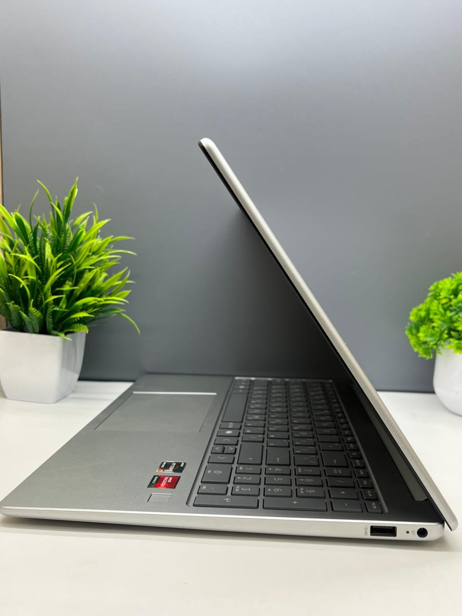 Hp Ryzen 7 (5-е поколение) 2023 (8 ядер / 16 потоков)