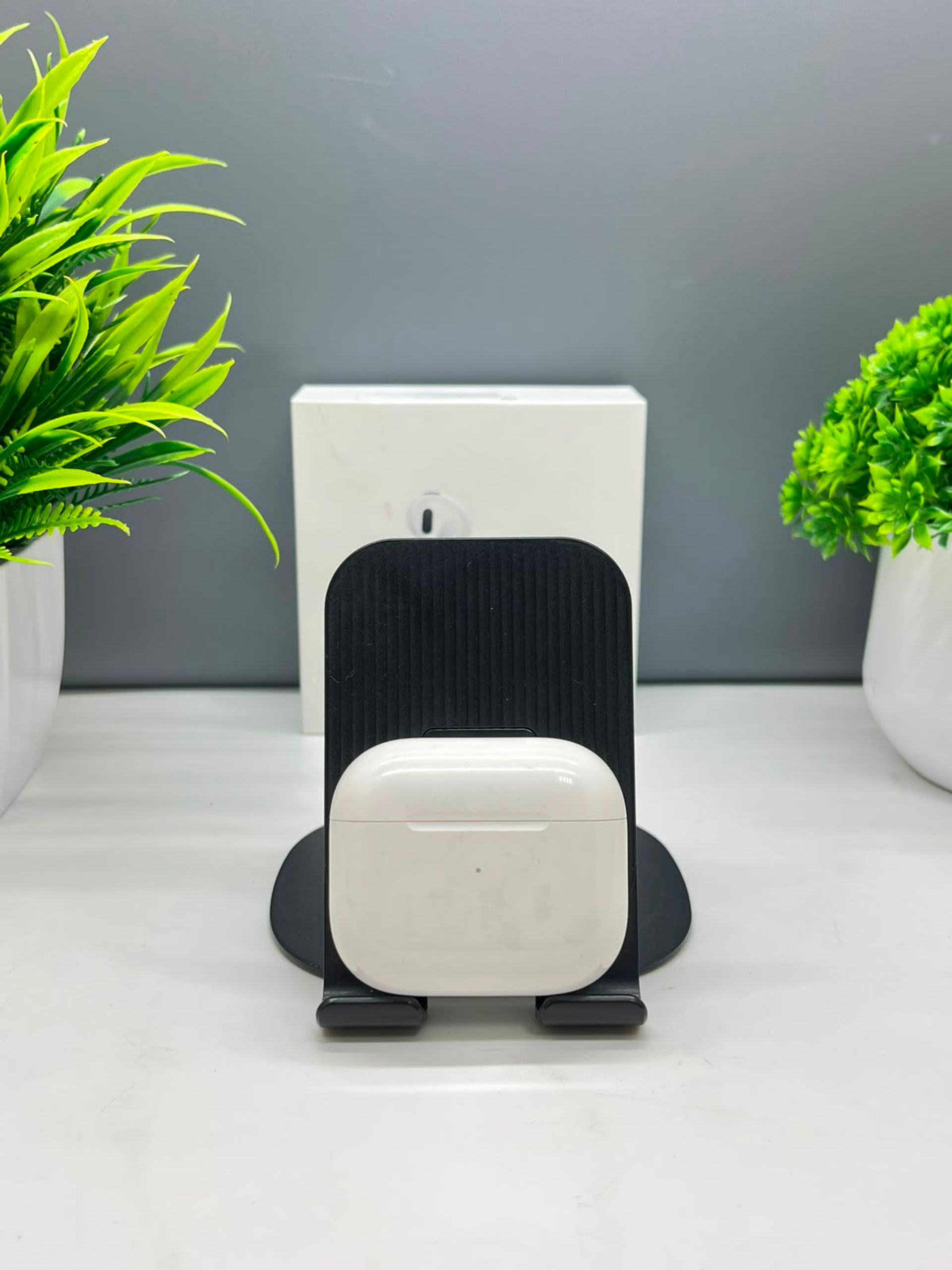 Apple AirPods 3 series