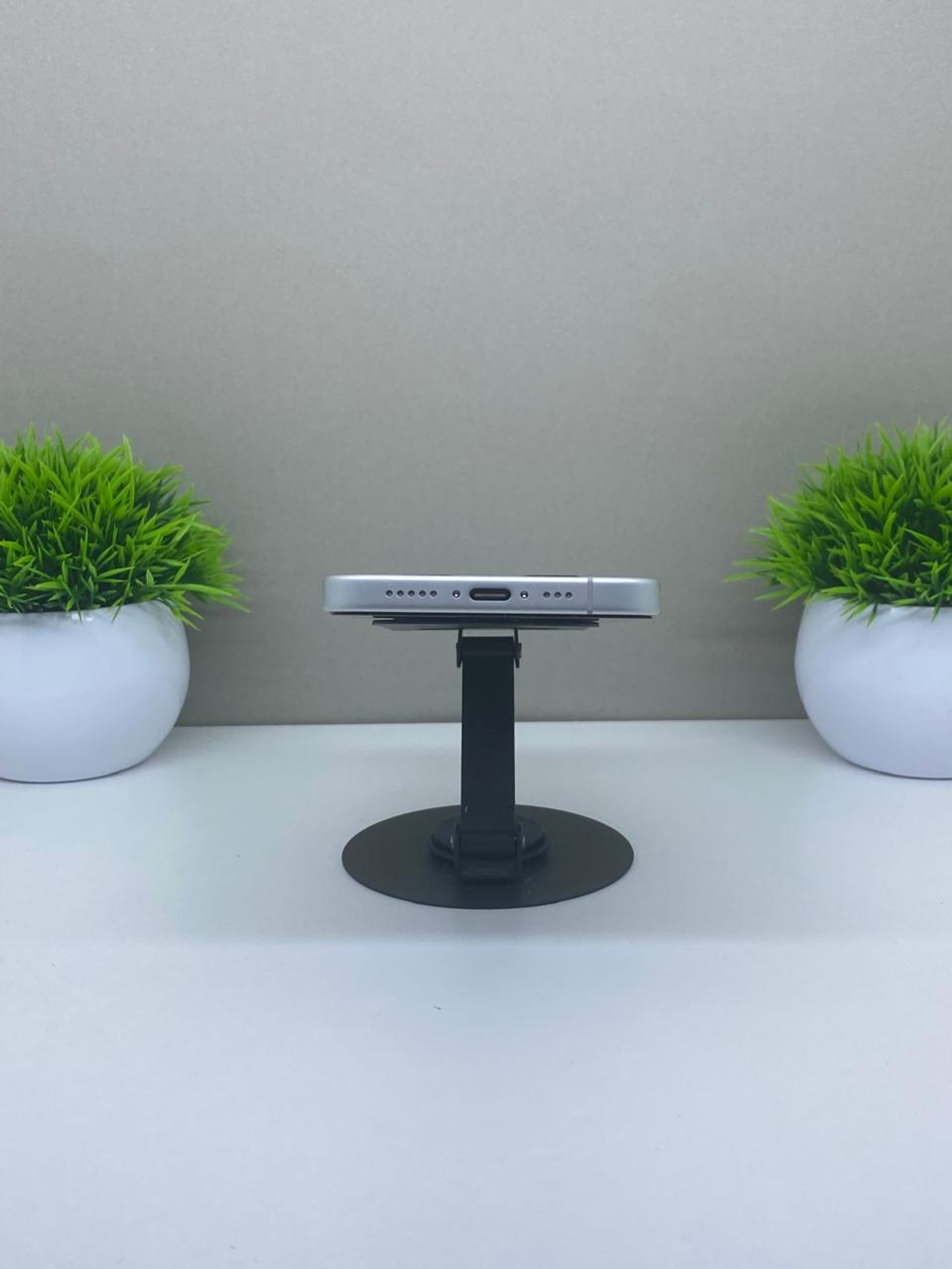 Apple iPhone 16 128Gb