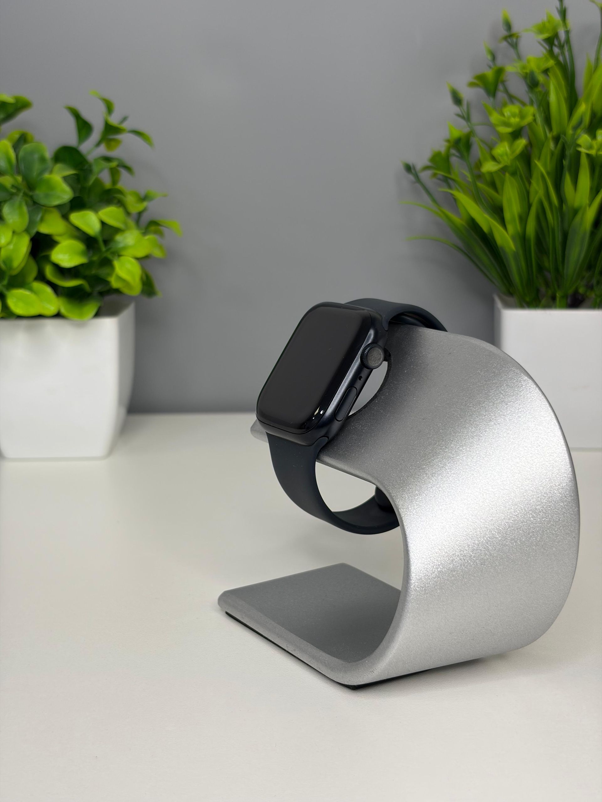 Apple Watch Series 9 GPS M/L 45 мм