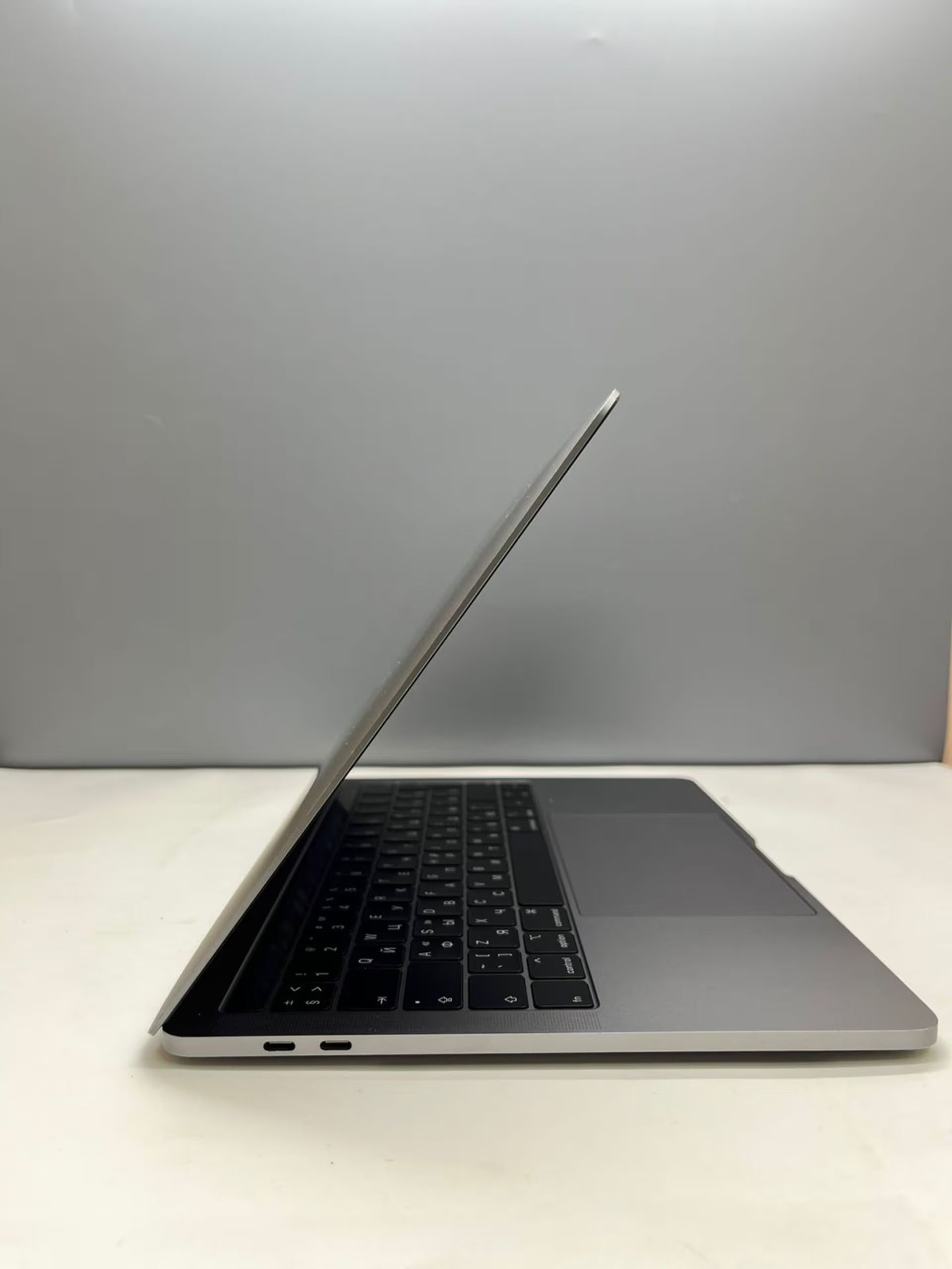 Ноутбук Apple macbook pro 13 intel i7 Intel i5 ядер 8 GB 256 GB 13 дюймов