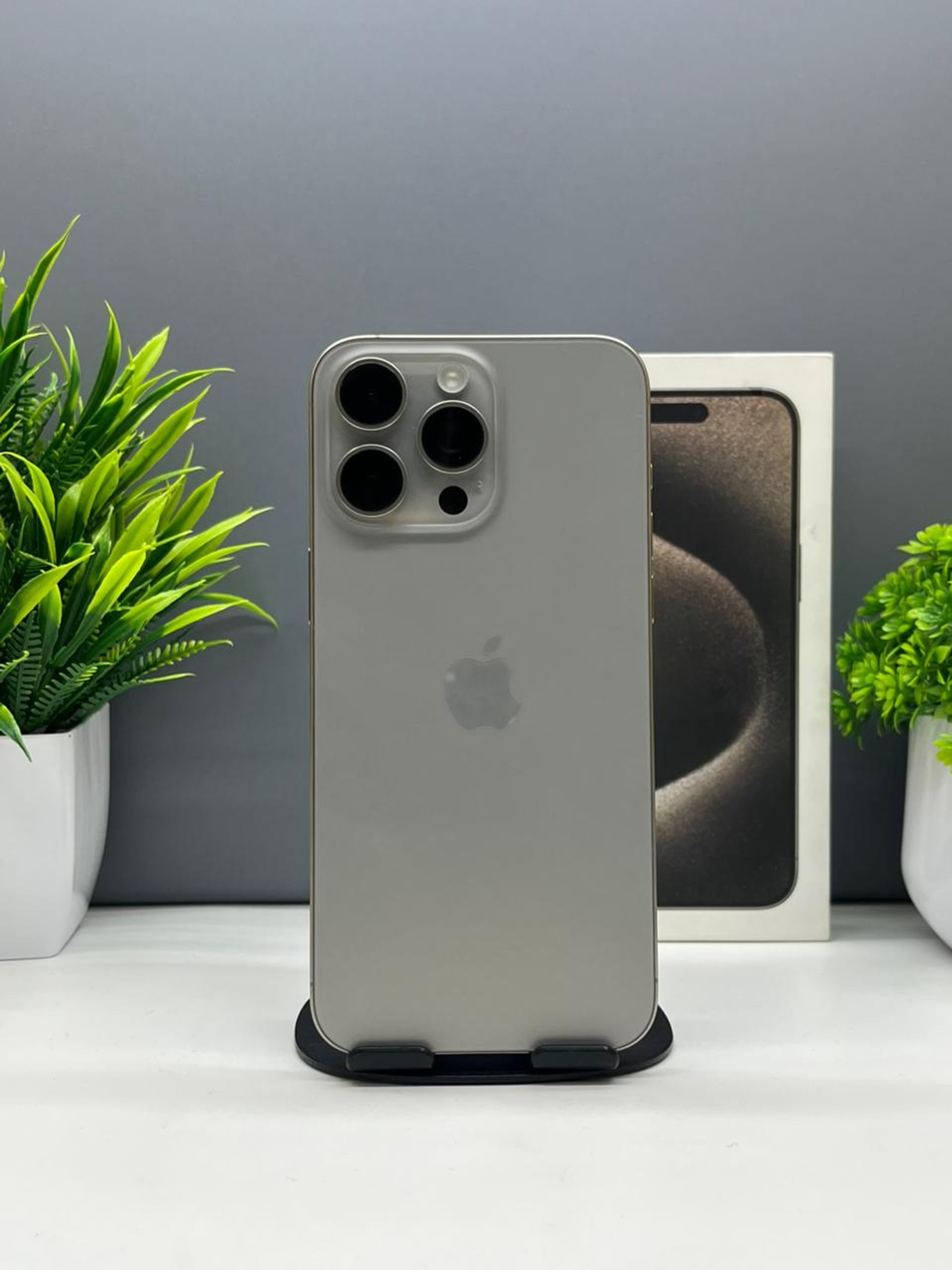 Apple iPhone 15 Pro Max 256GB - фото_0