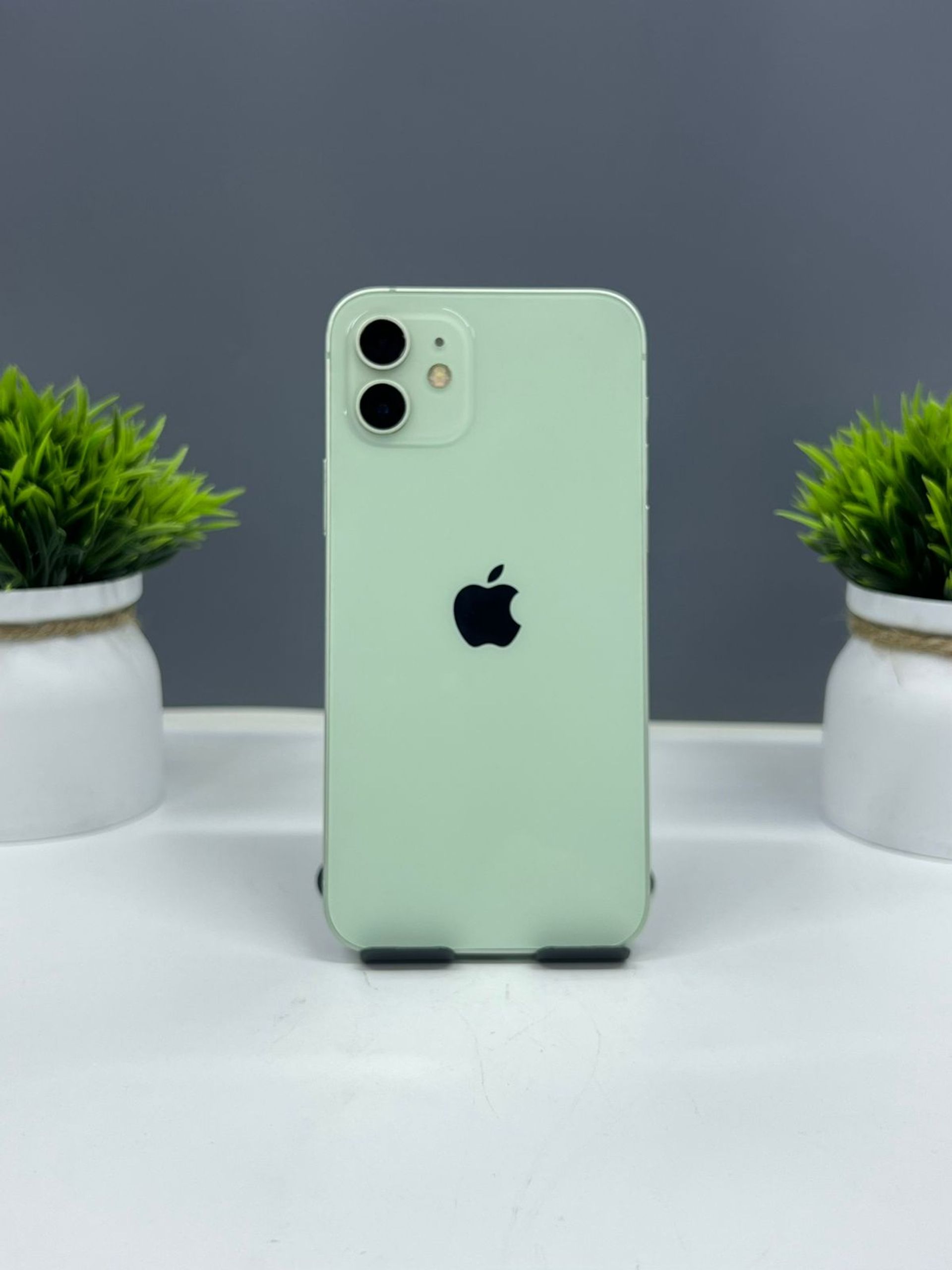 Apple iPhone 12 64 GB