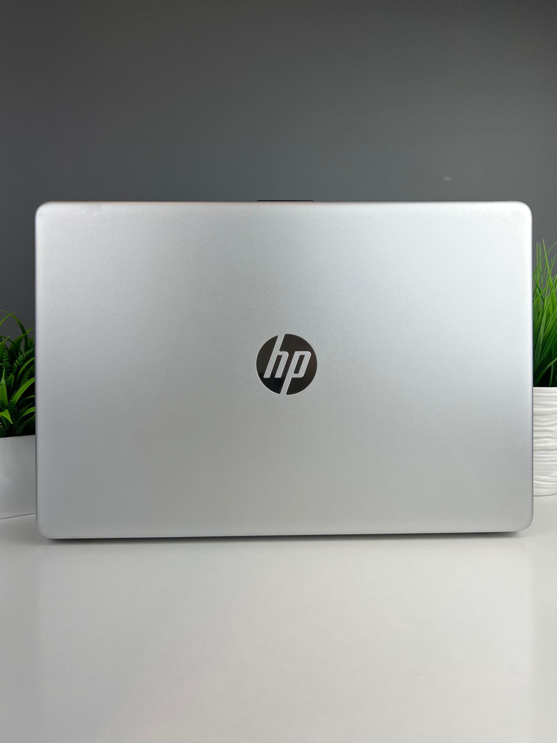 Ноутбук Hp Для работы и учебы AMD Ryzen 5 5-поколение ядер 8 GB 500 GB 15 дюймов