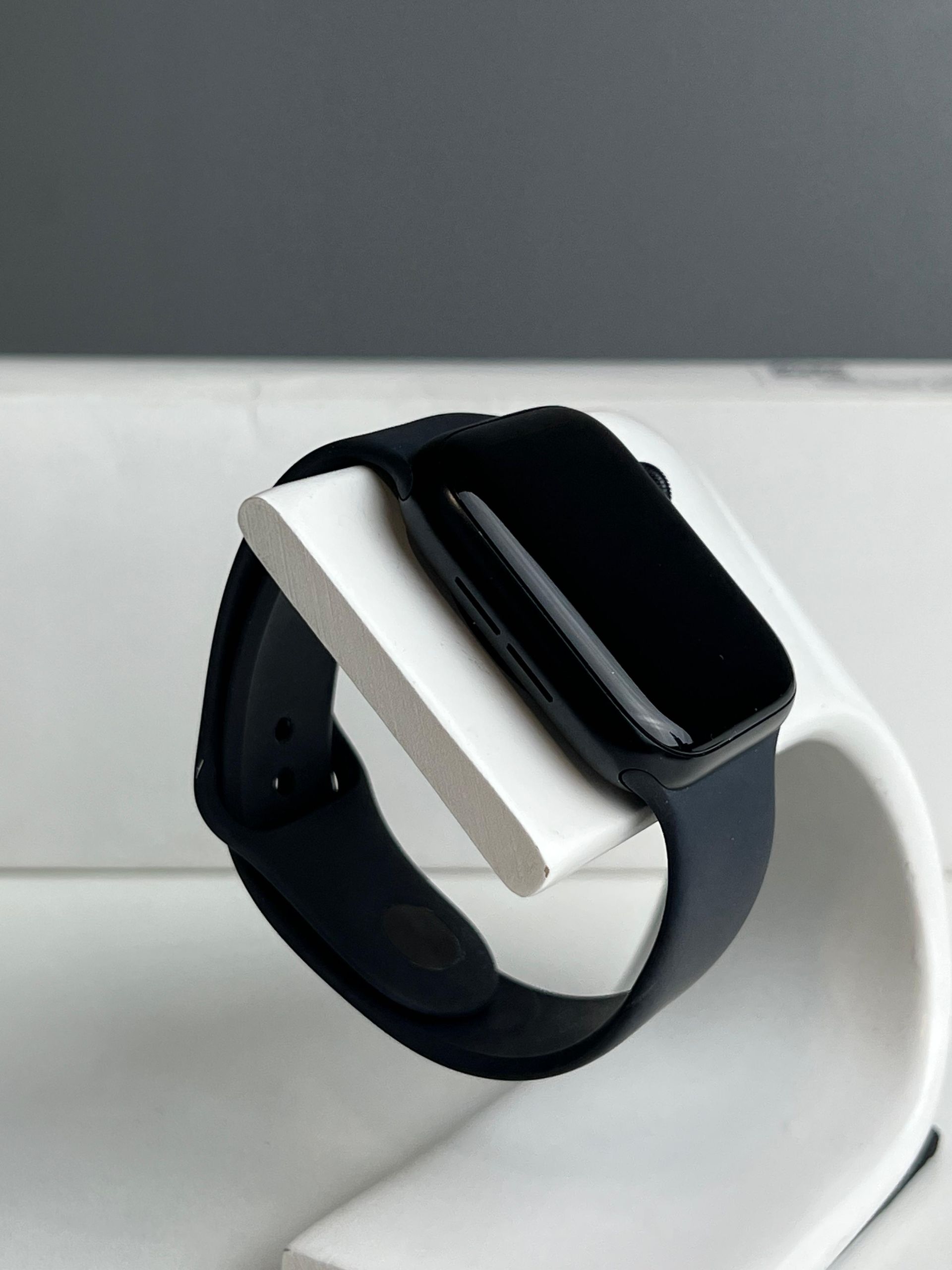 Apple Series SE 44 мм (2е поколение) 44