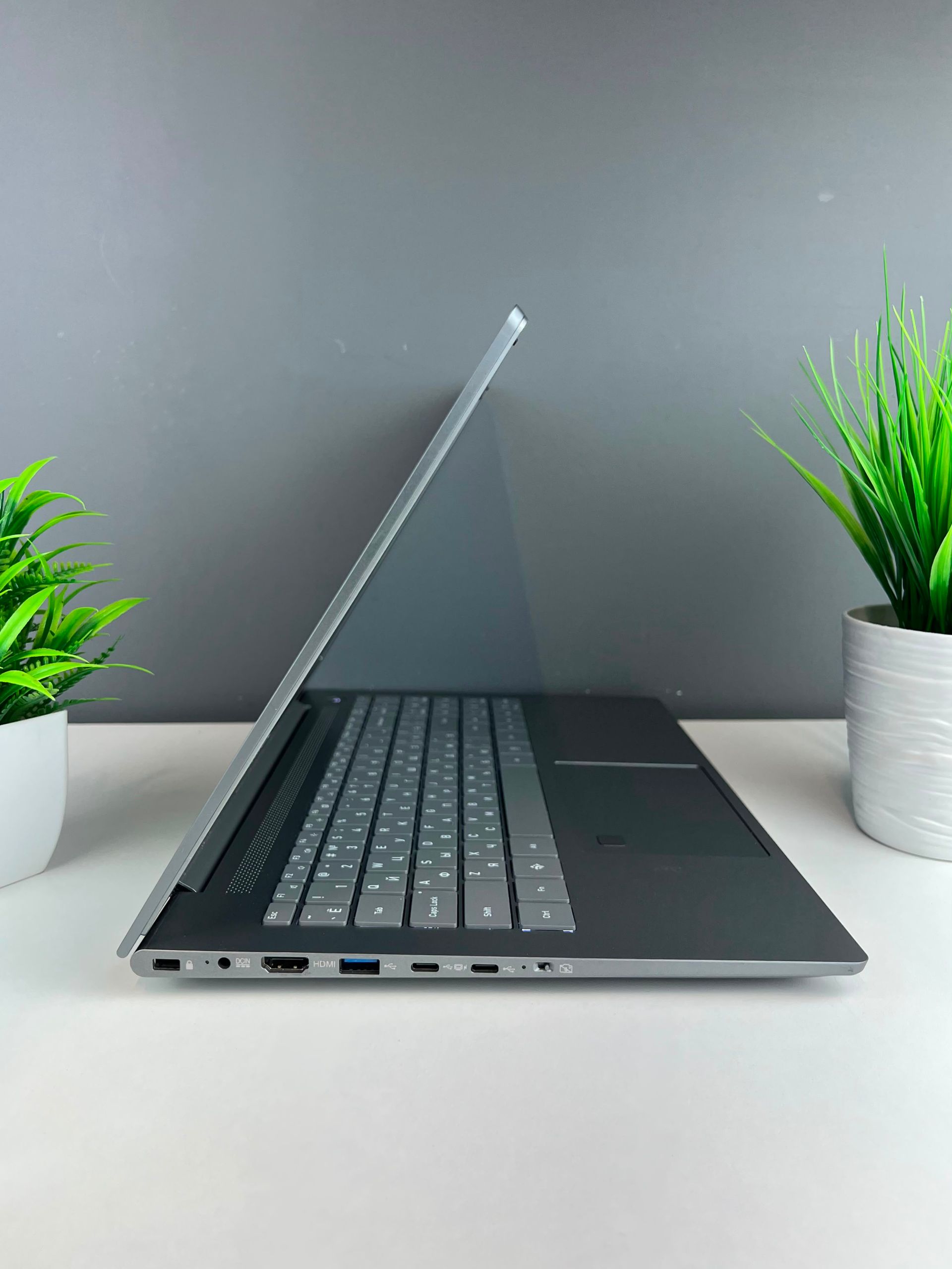 Ноутбук Dell core i3/12-пок  Intel Core i3  12-поколение  ядер 8 GB 256 GB 15 дюймов