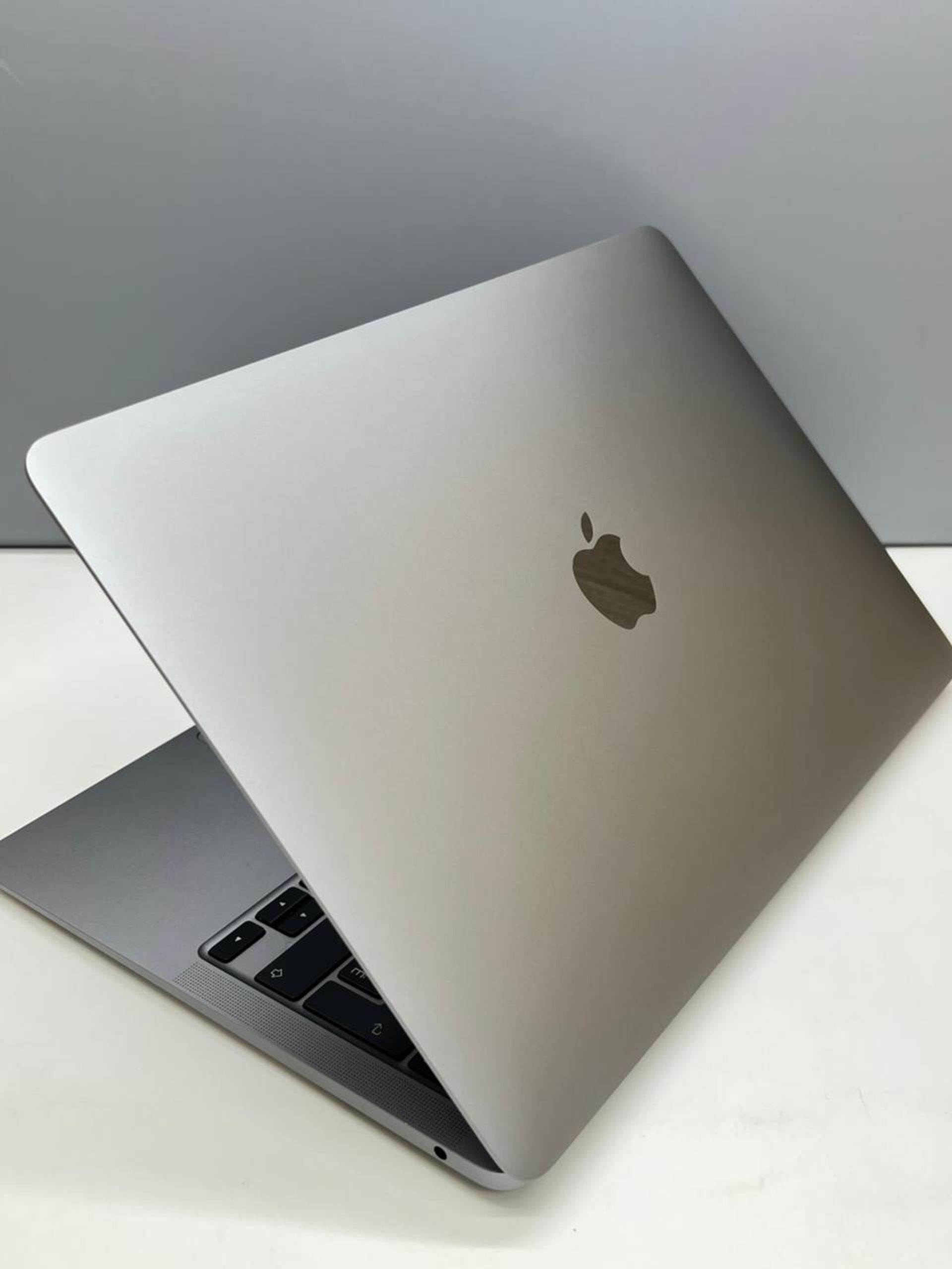 MacBook Air 2020