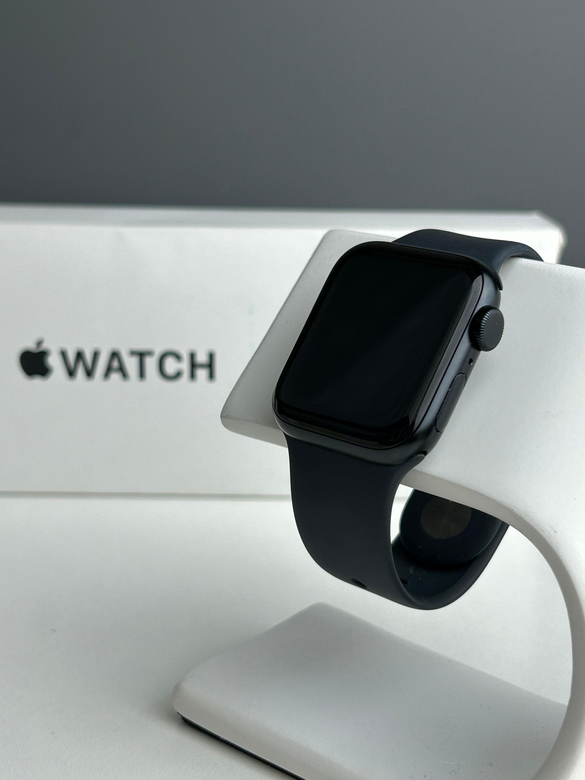 Apple Watch SE 40 мм (2е поколение) - фото_2