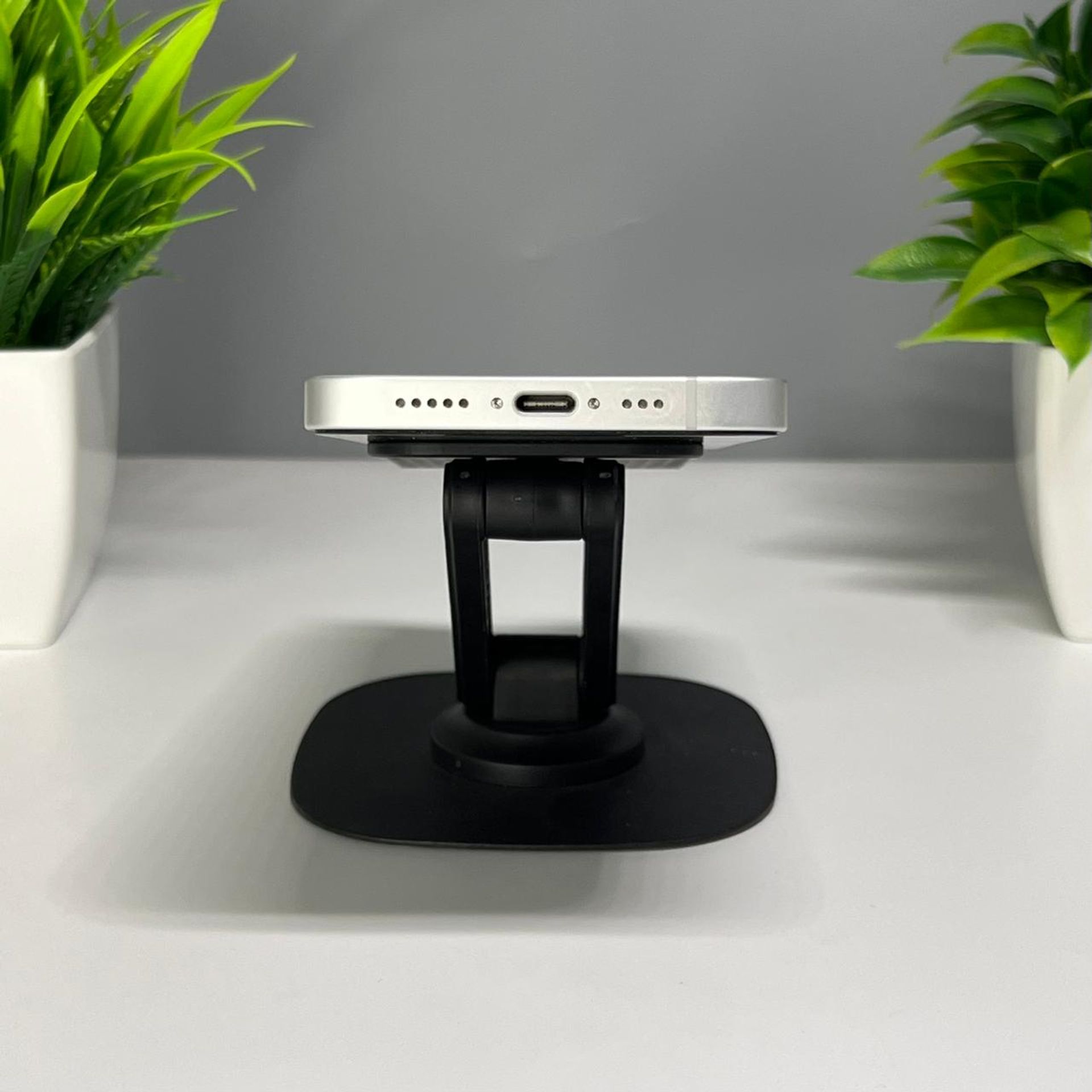 Apple iPhone 16e 128GB