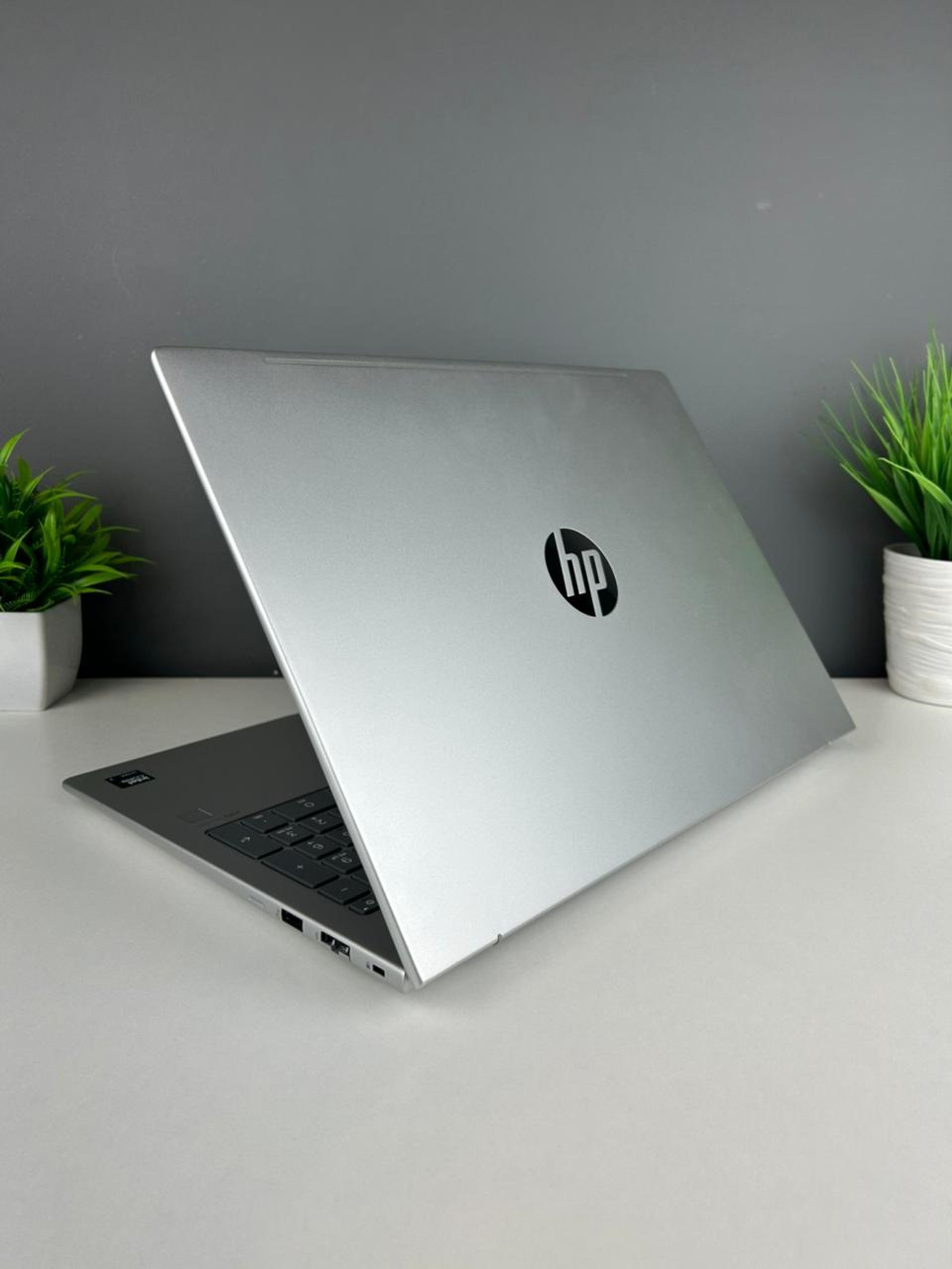 Hp Core i7/15 ULTRA пок