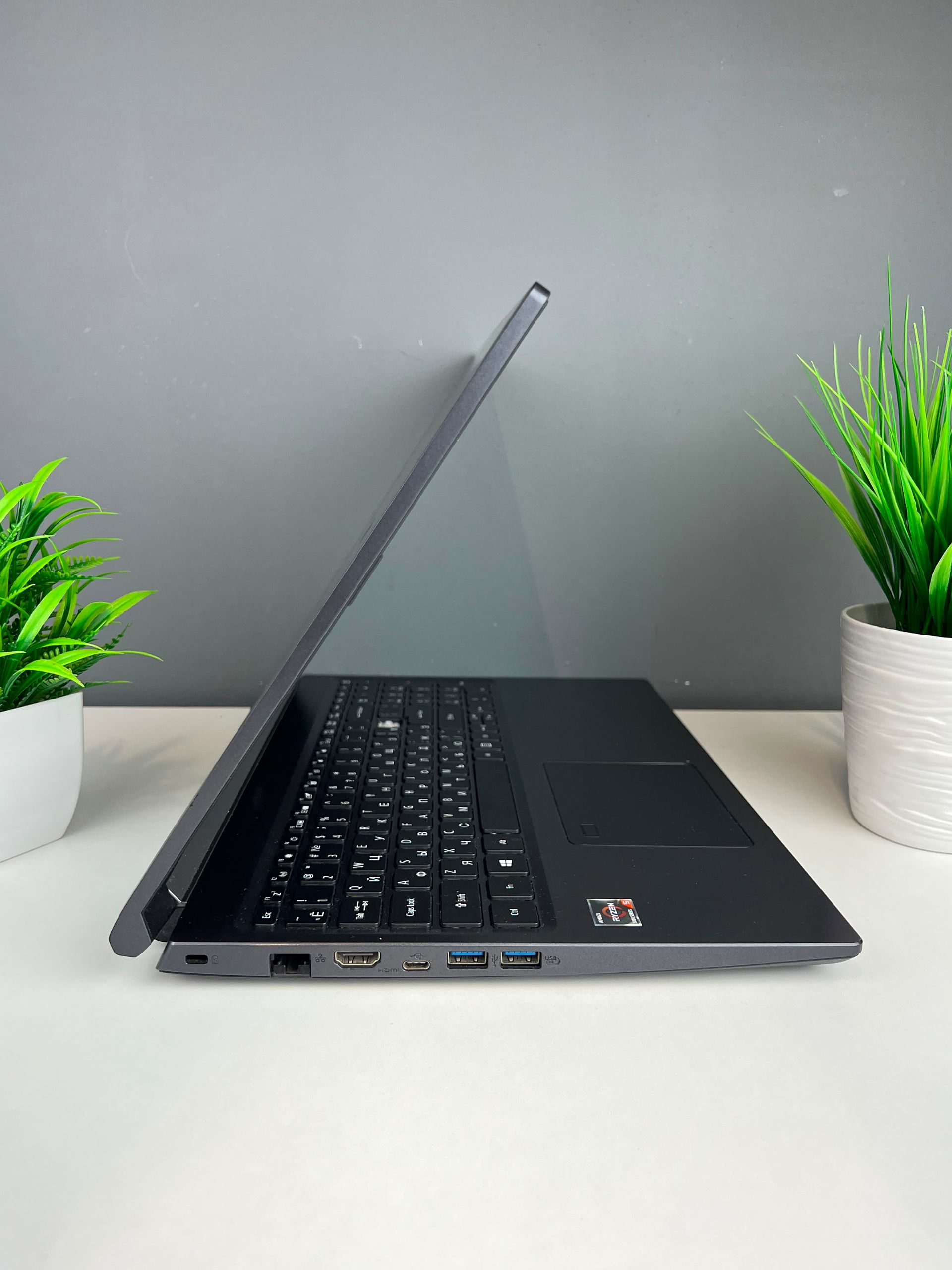 Ноутбук Acer Игровой AMD Ryzen 5 5-поколение ядер 8 GB 500 GB 15 дюймов