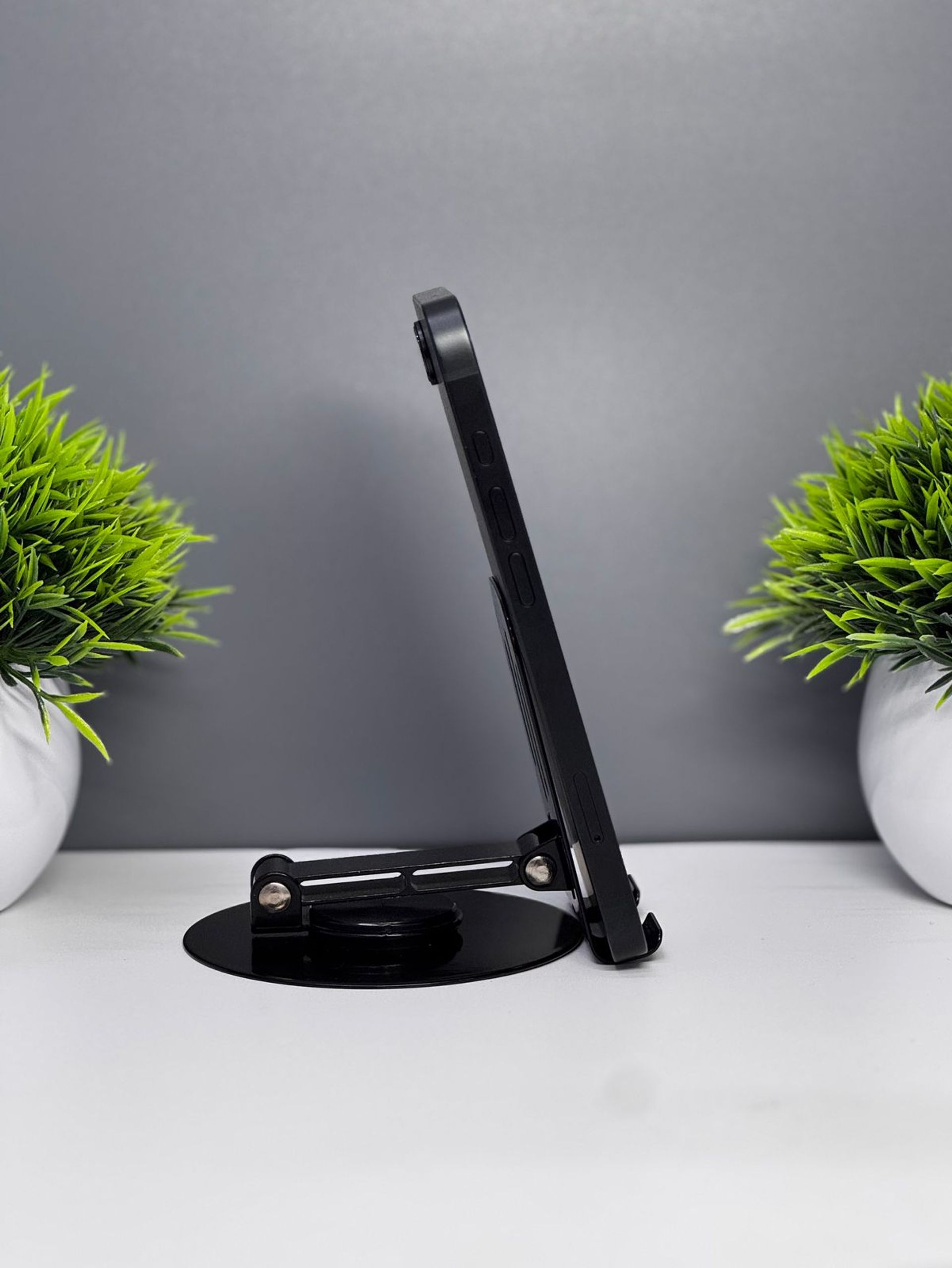 Apple iPhone 16e 128GB