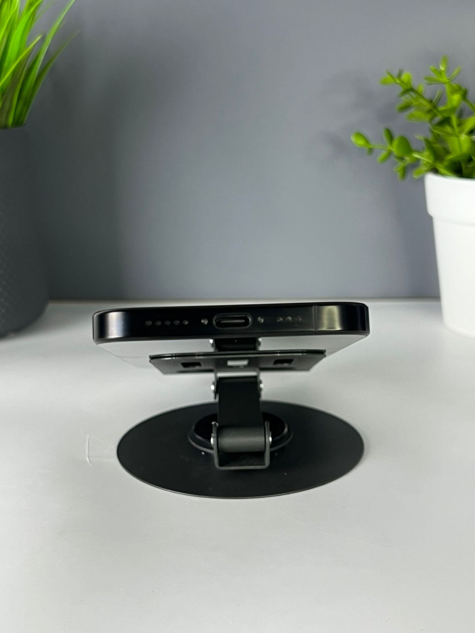 Apple iPhone 16 Pro 128Gb - фото_4