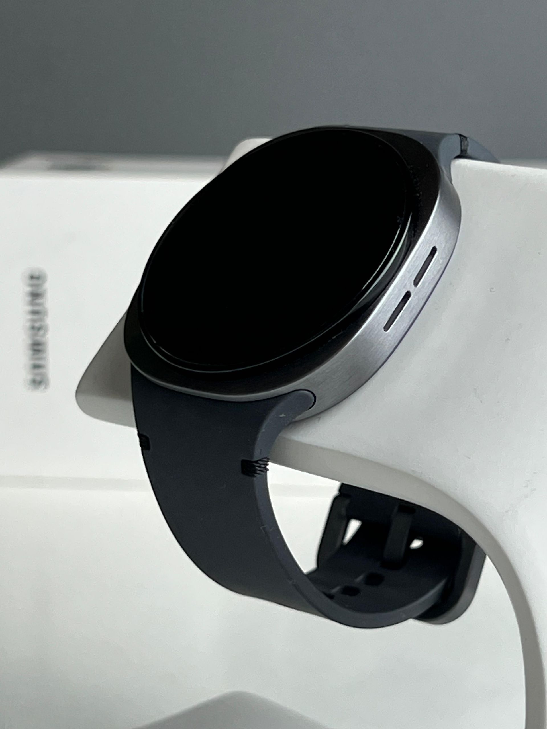 Samsung Series 8 41 mm 41mm