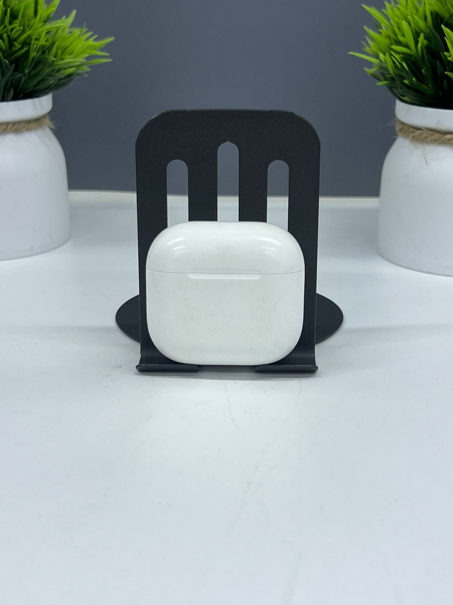 Apple AirPods 4 series