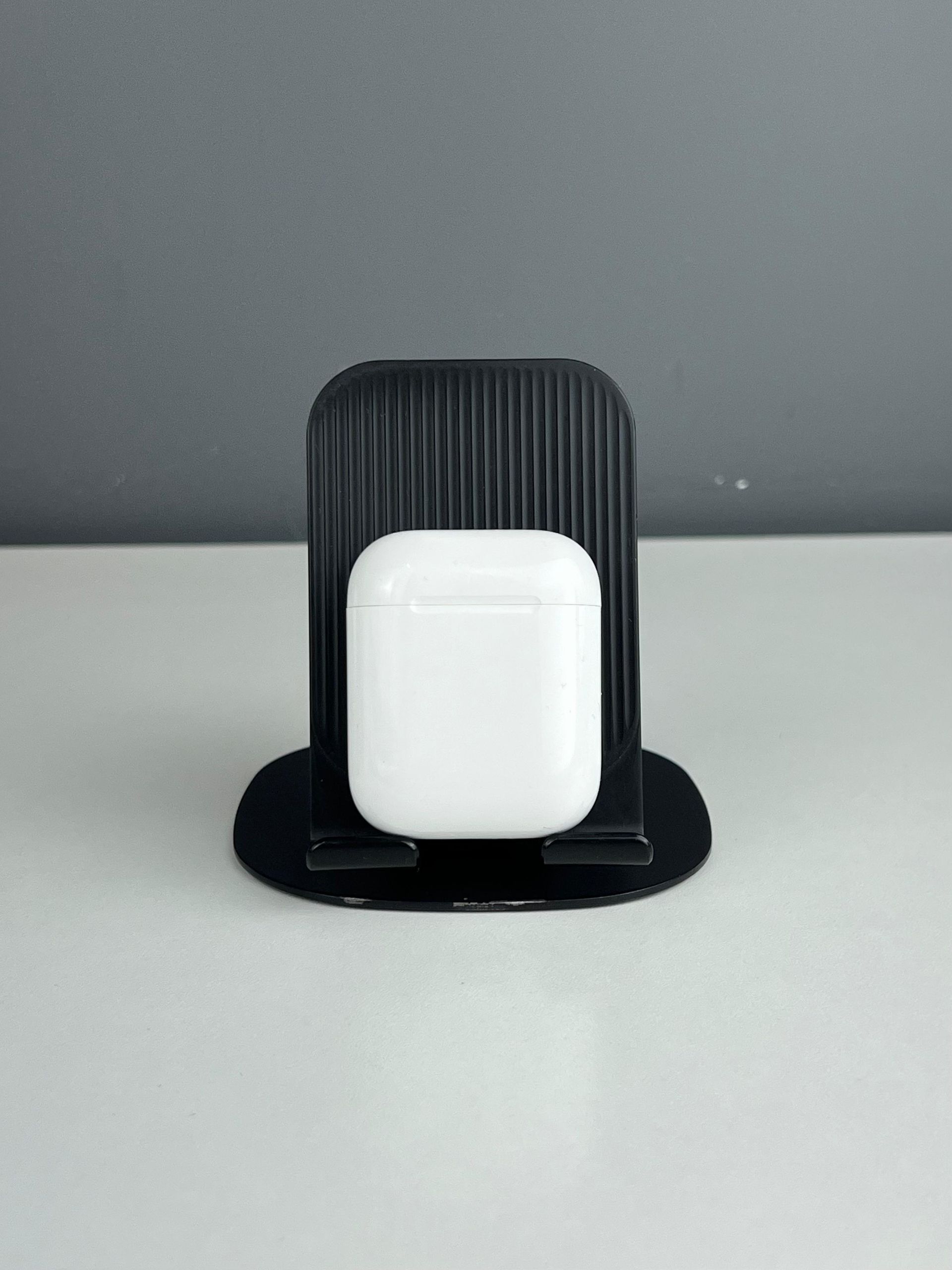 Apple AirPods 2 series