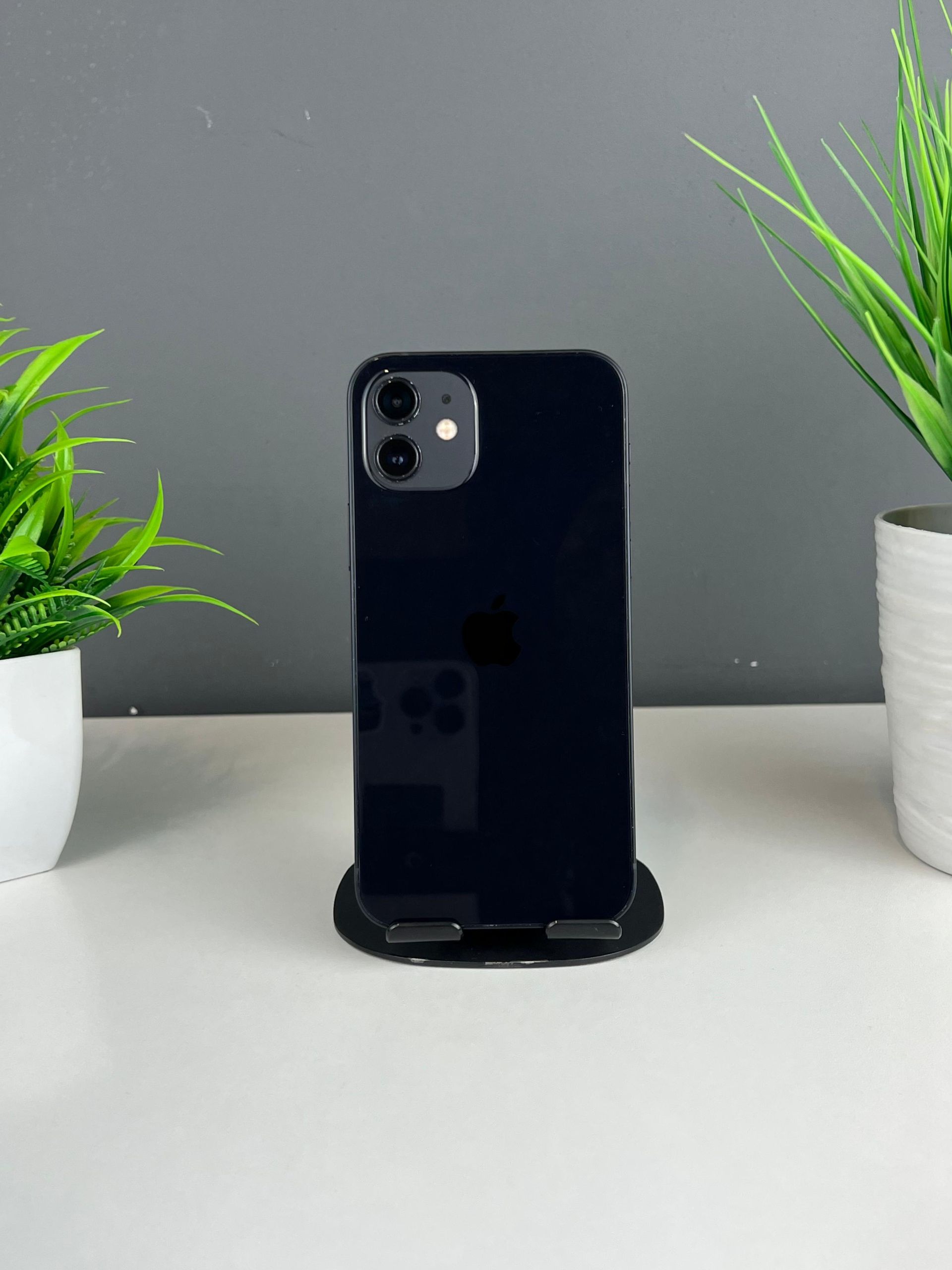 Apple iPhone 12 64 GB