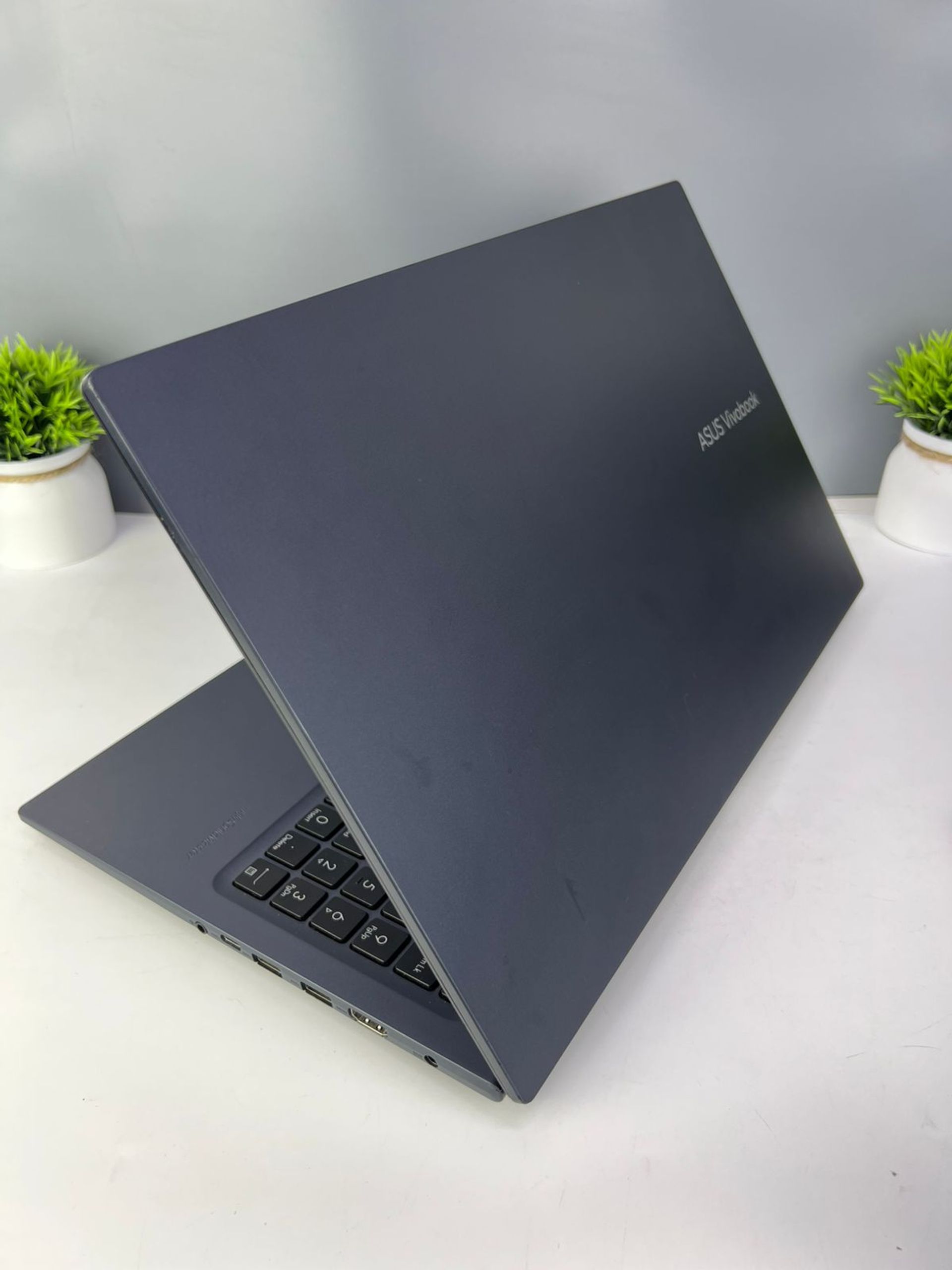 Ноутбук Asus ryzen 7 (4-е поколение) 2020-2022 (8 ядер / 16 потоков) AMD Ryzen 7 4-поколение ядер 4 GB 512 GB 15 дюймов