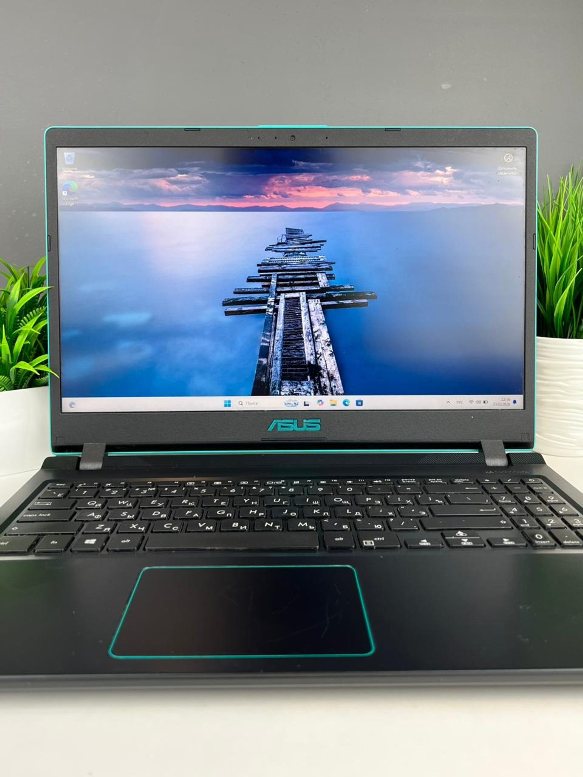 Ноутбук Asus core i5/8 пок  Intel Core i5  8-поколение  ядер 8 GB