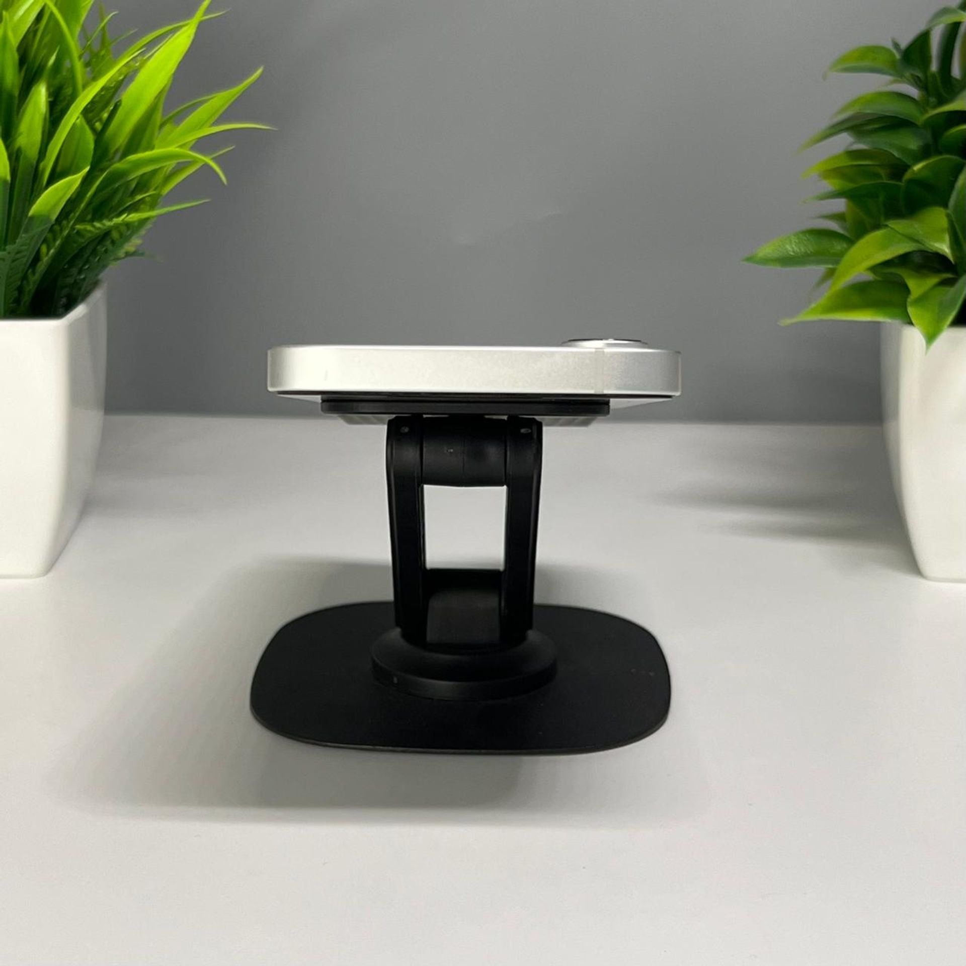 Apple iPhone 16e 128GB