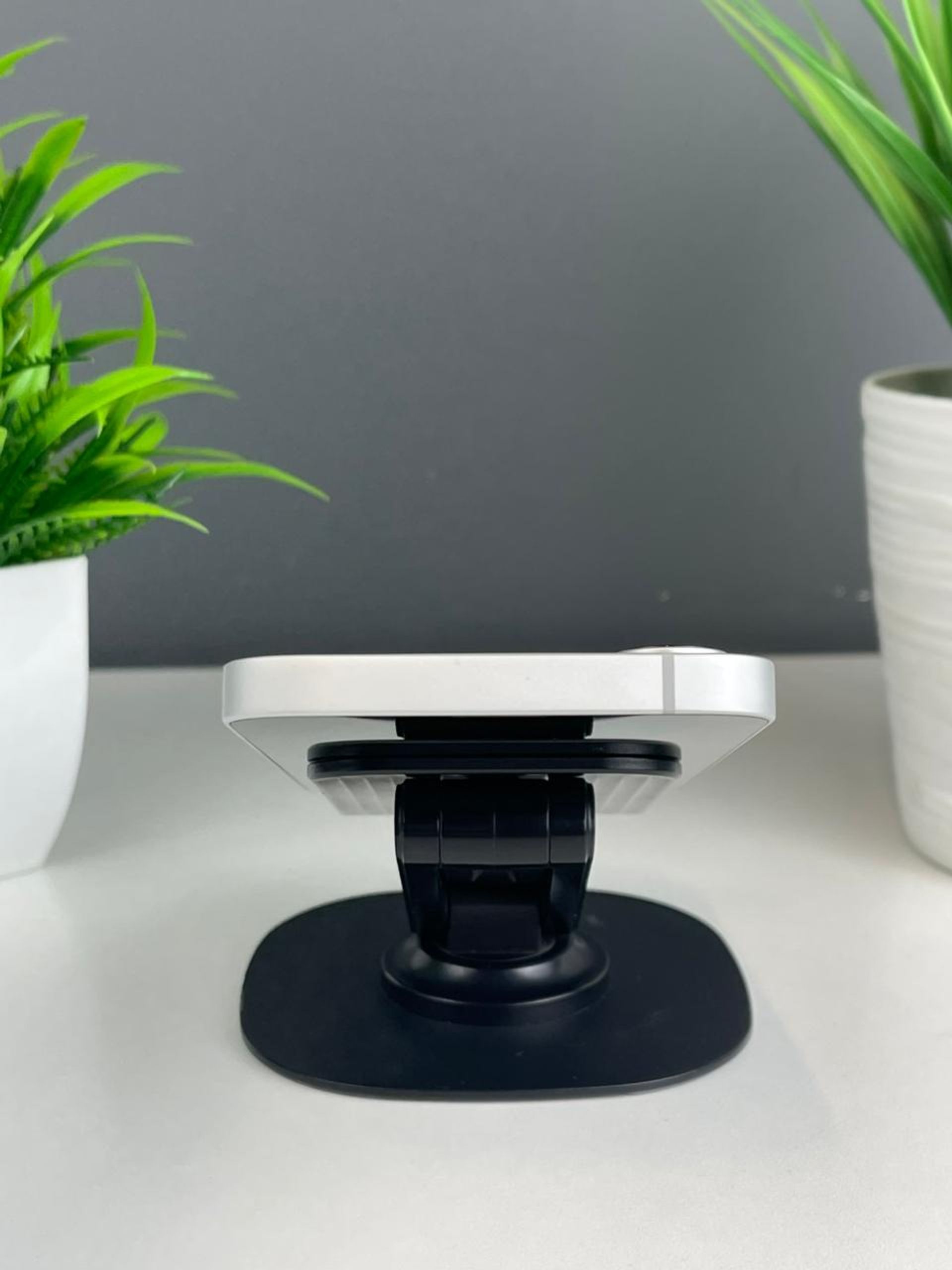 Apple iPhone 16e 128GB