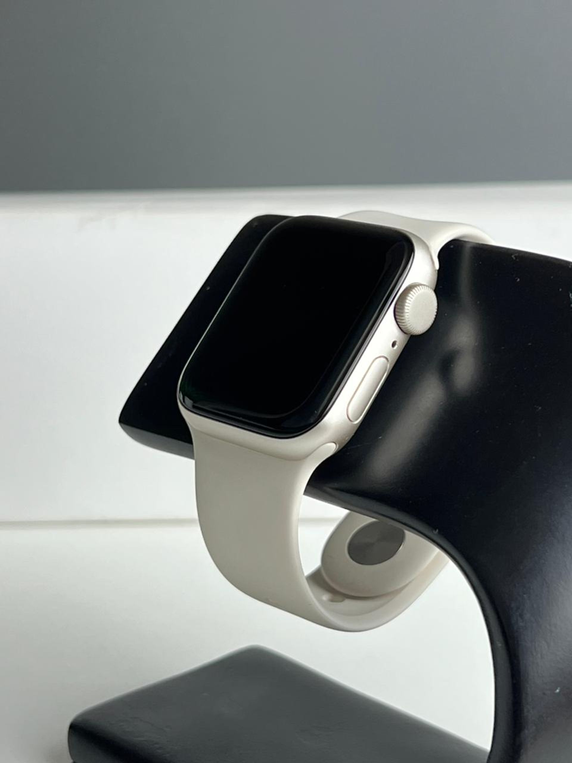 Apple Watch SE 40 мм (2е поколение)