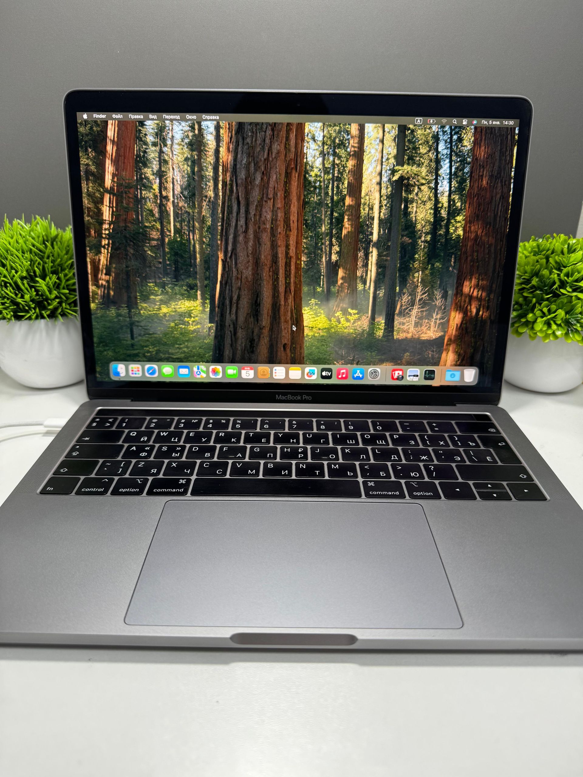 Ноутбук Apple macbook pro 13 m1 M1 ядер 8 GB 13 дюймов
