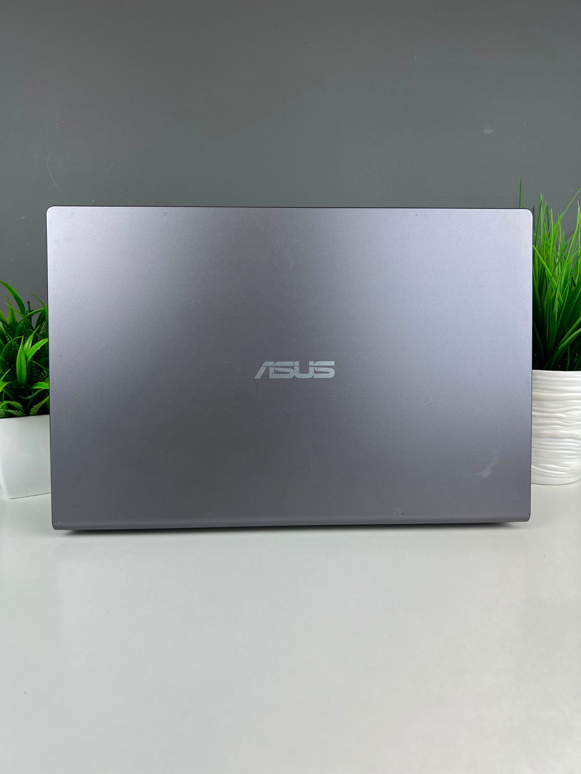 Ноутбук Asus Для работы и учебы  Intel Core i5  10-поколение  ядер 8 GB 256 GB 13 дюймов