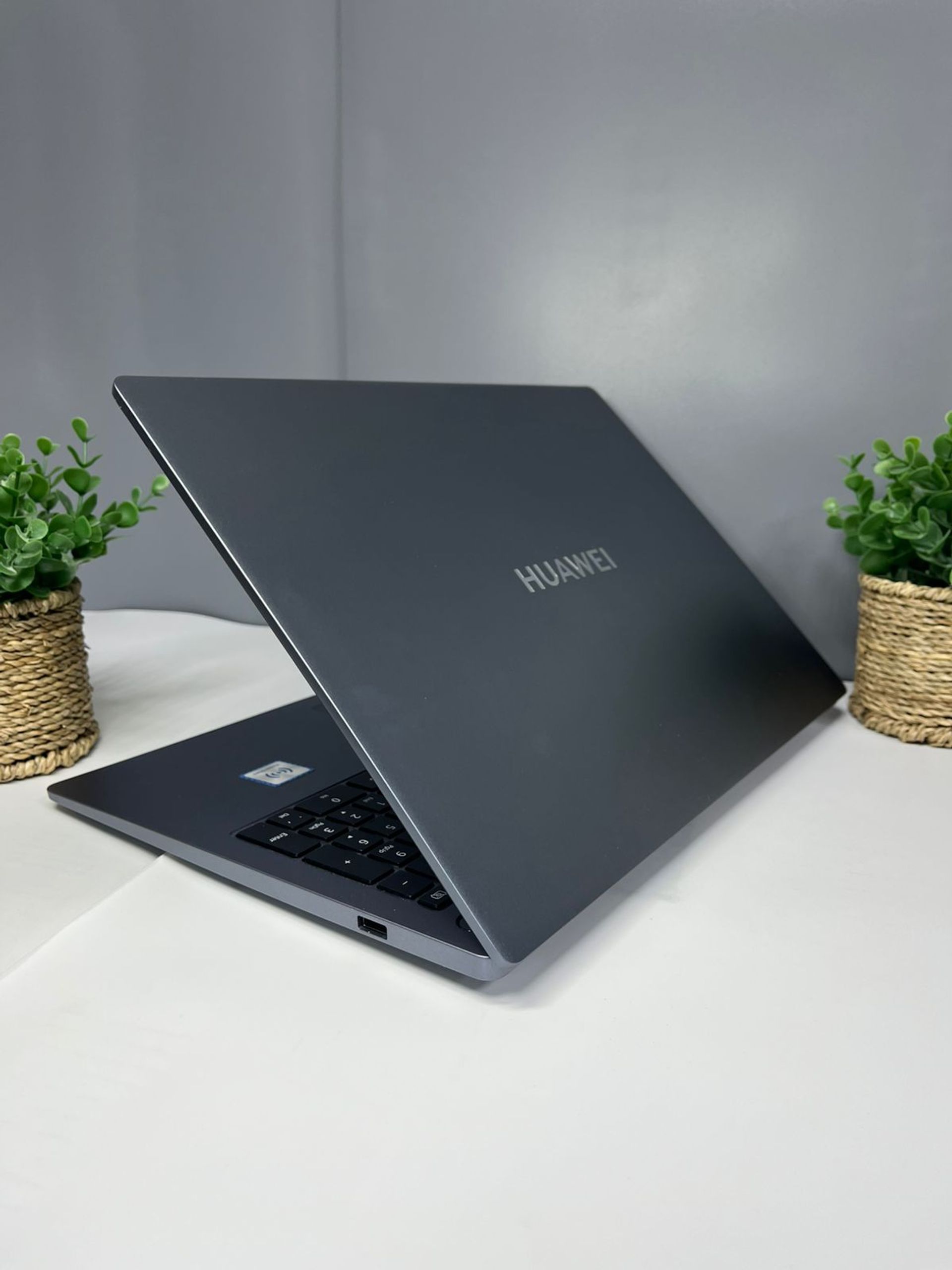 Ноутбук Huawei  core i5/13 пок  Intel Core i5  13-поколение  ядер 8 GB 512 GB 15 дюймов