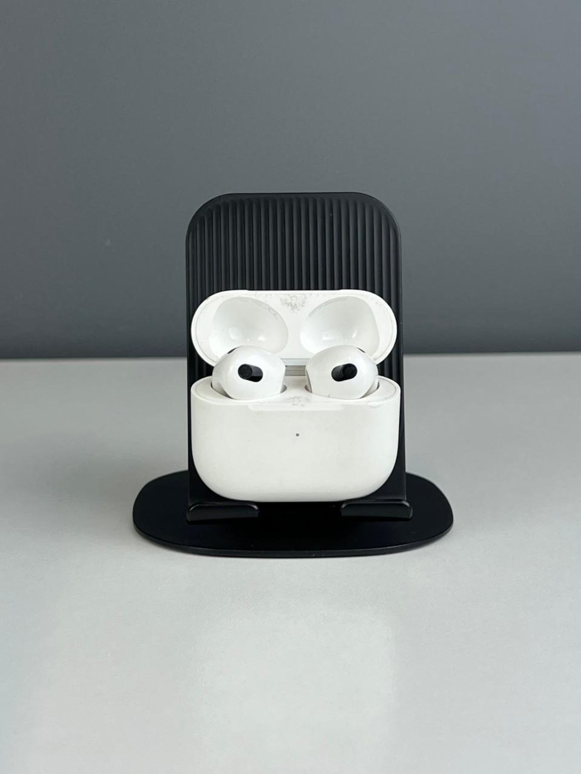 AirPods 3 series