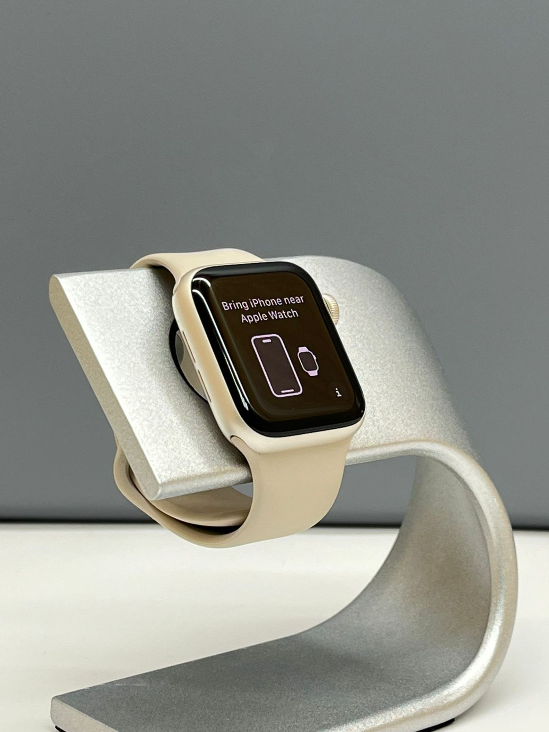 Apple Series SE 40 mm (2е поколение) 40