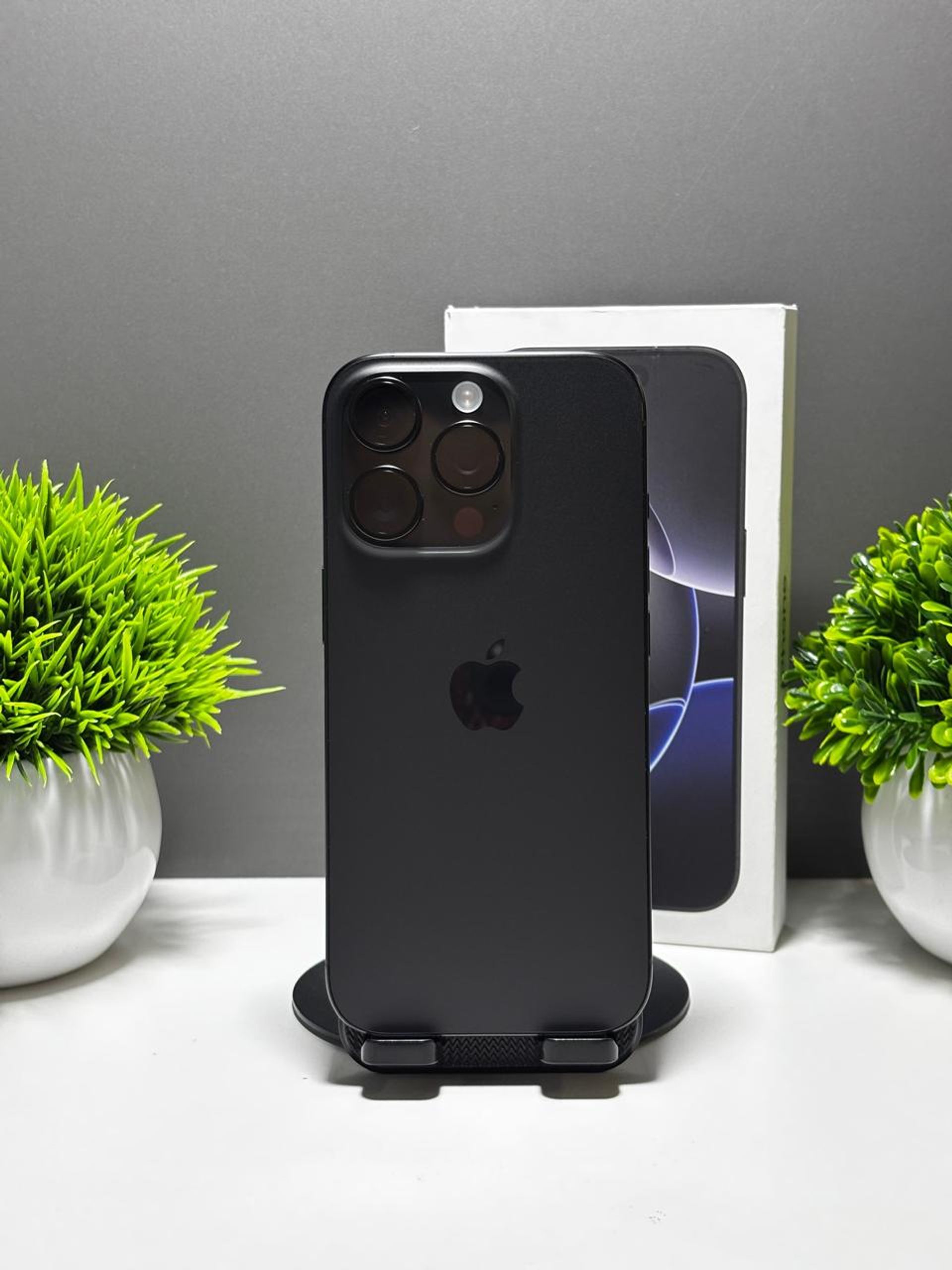 Apple iPhone 16 Pro 256GB - фото_0