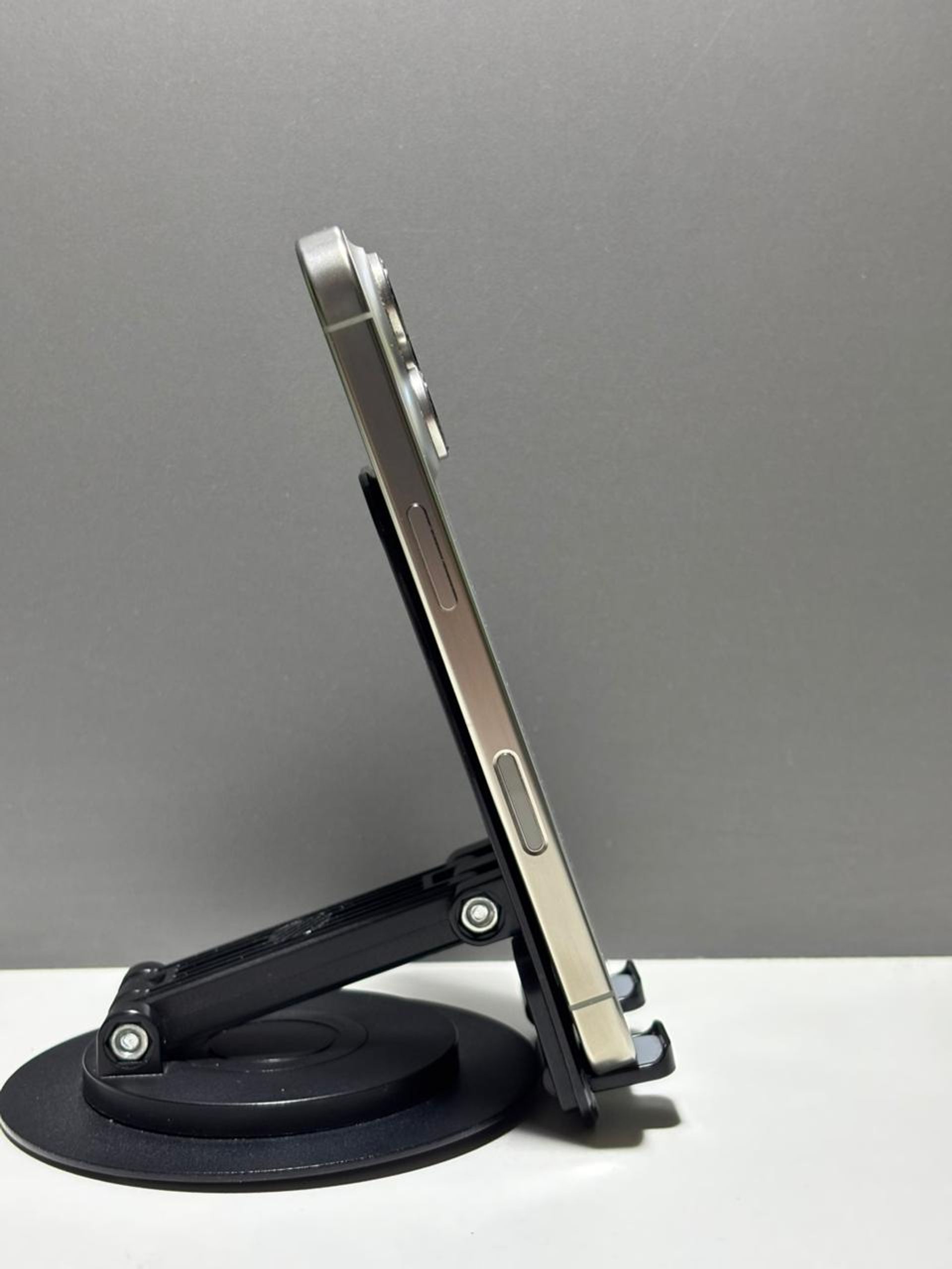 Apple iPhone 16 Pro 128GB