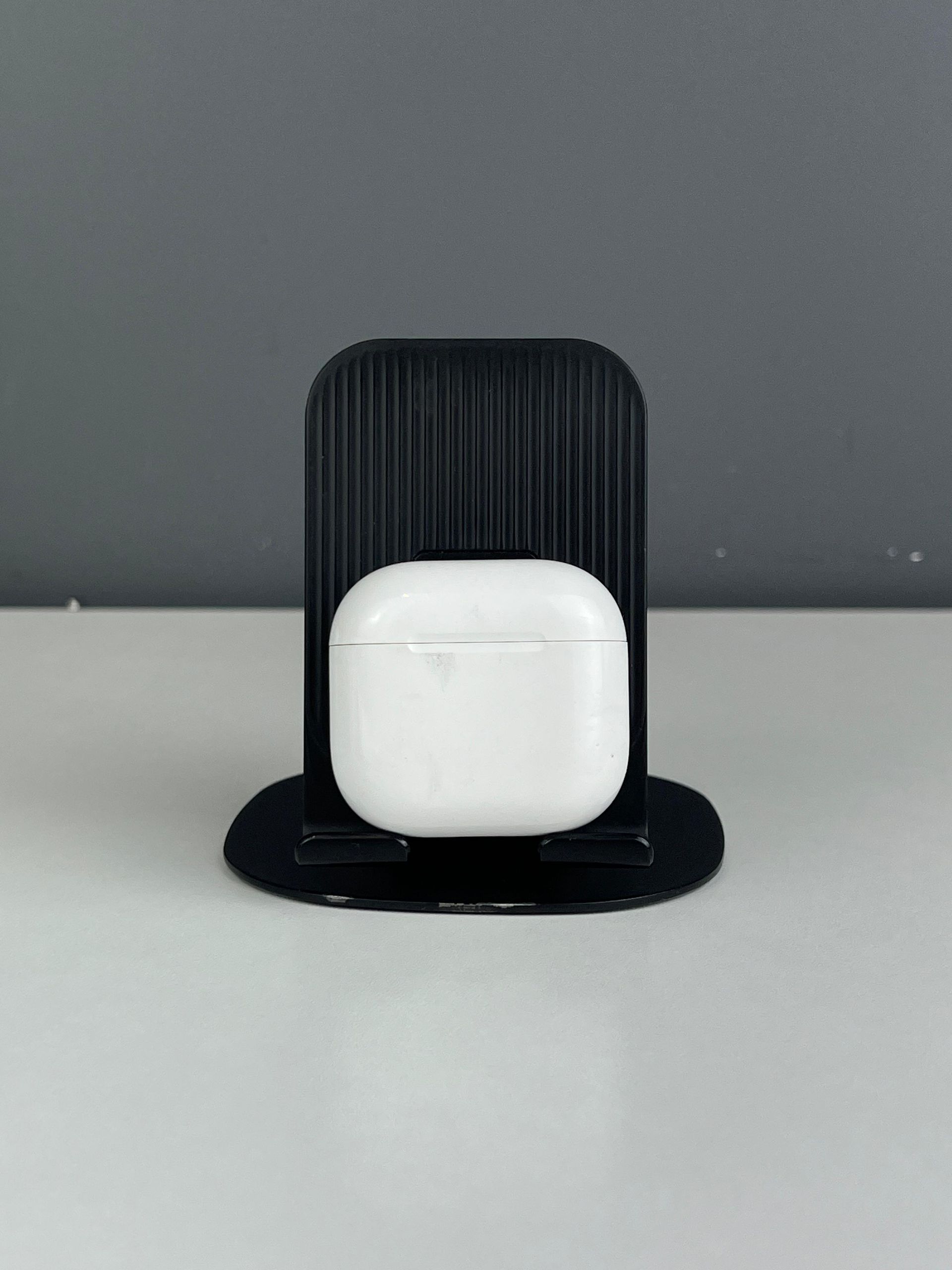 Apple AirPods 4 series