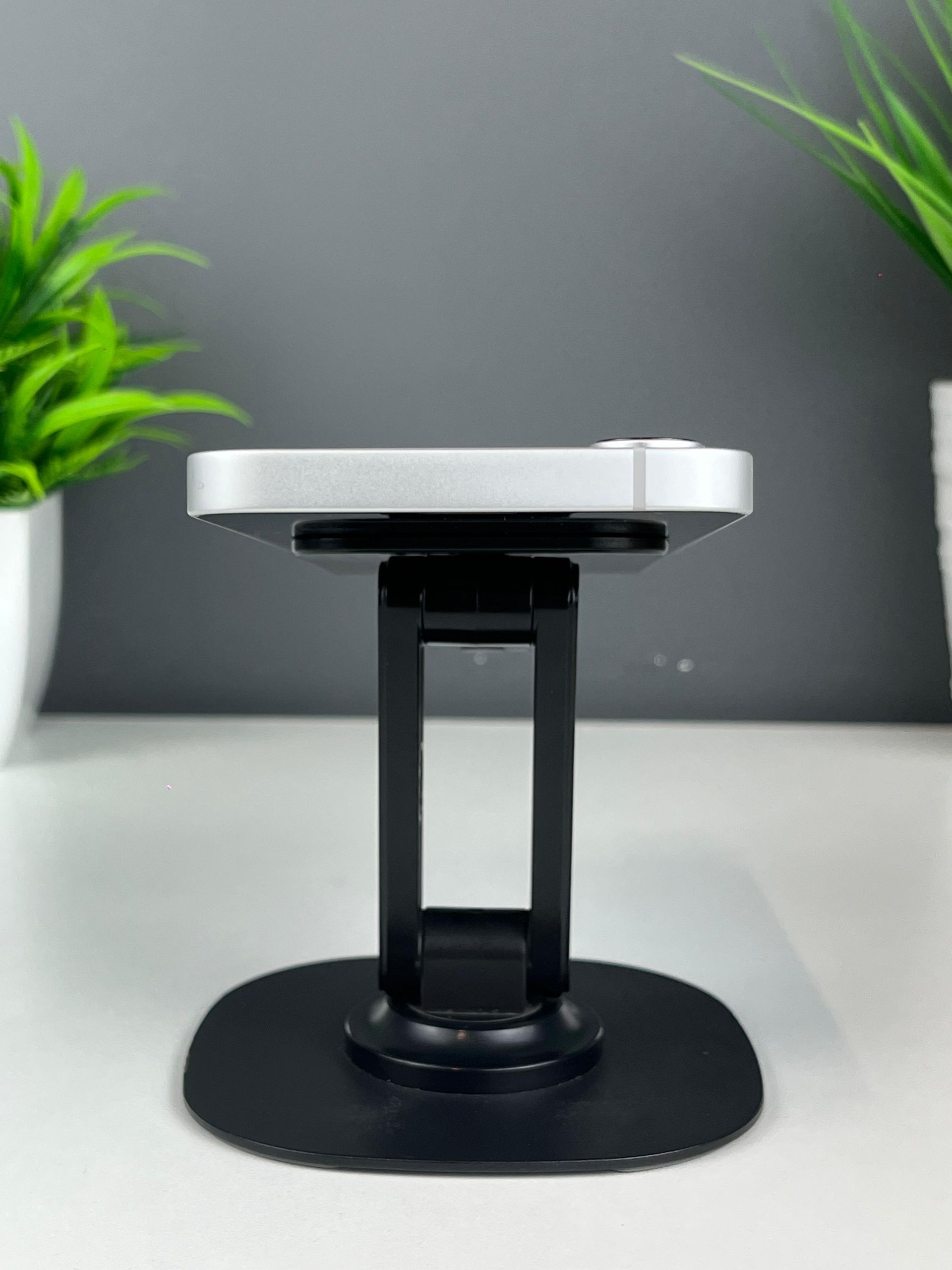 Apple iPhone 16e 256GB