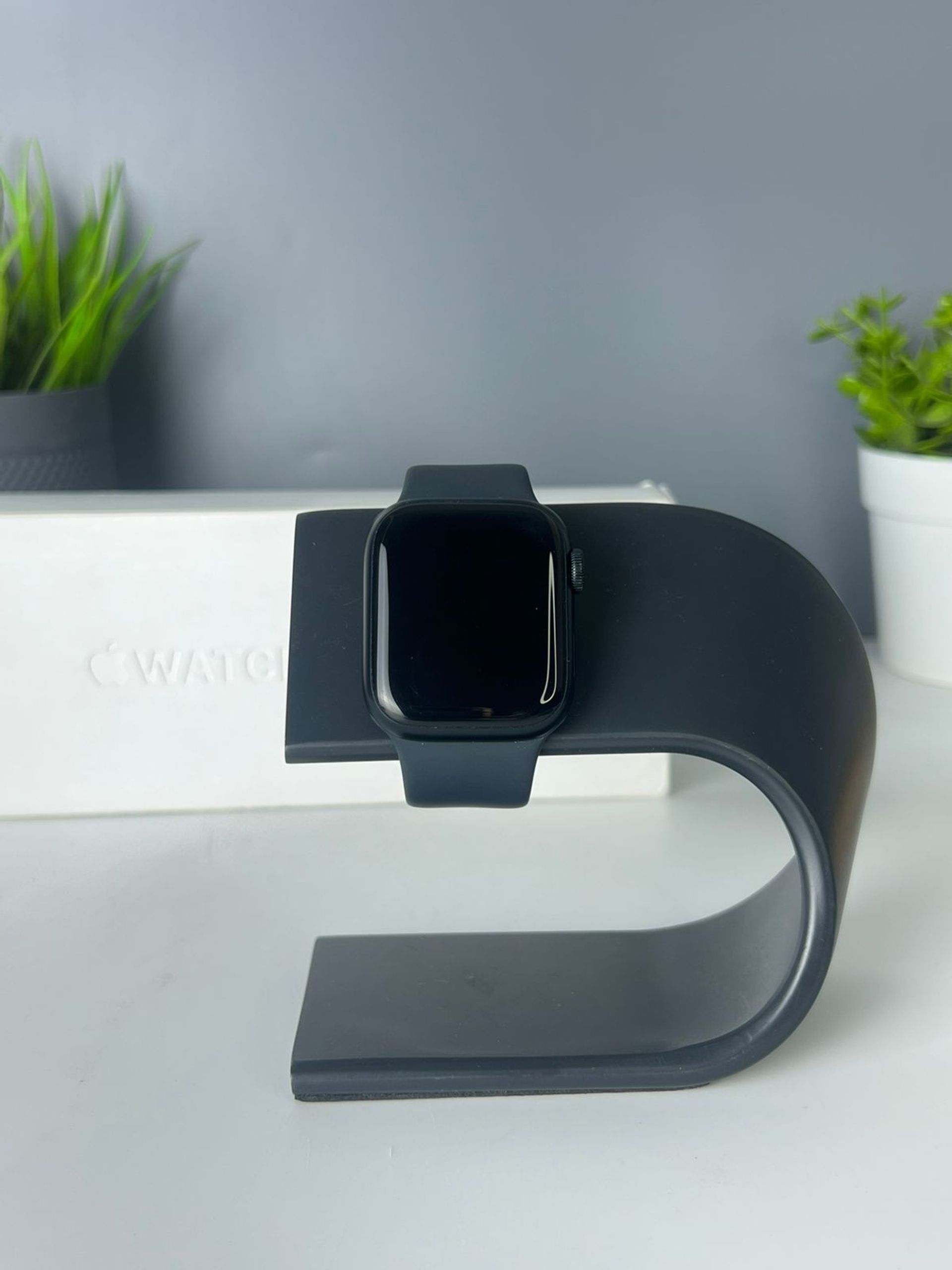 Apple Watch Series 9 GPS M/L 41 мм