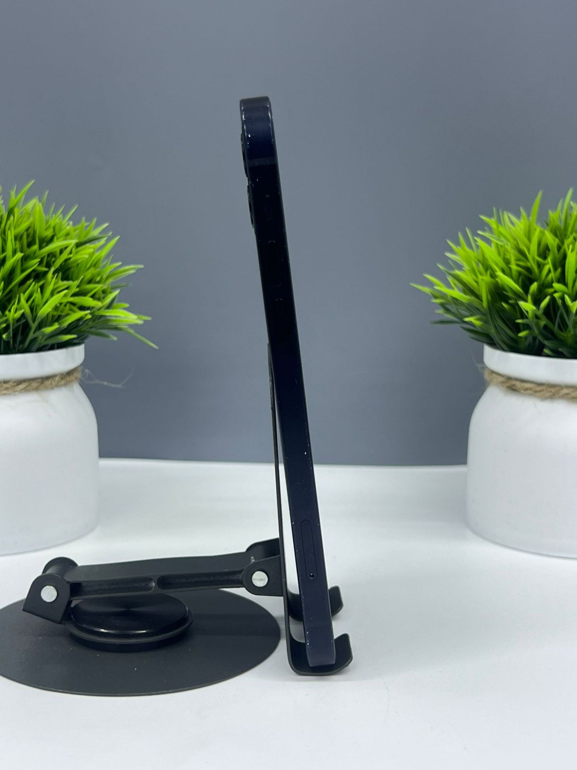 Apple iPhone 12 64GB