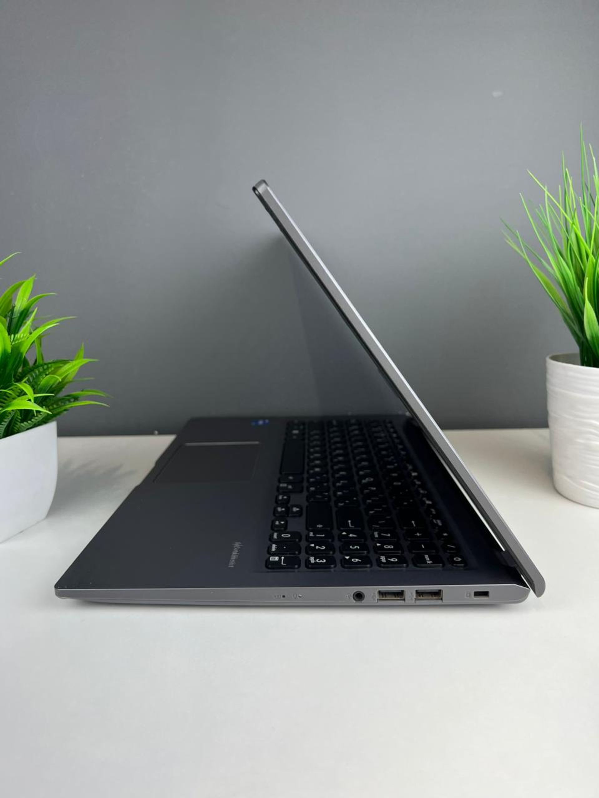 Ноутбук Asus core i5/11 пок  Intel Core i5  11-поколение  ядер 8 GB 256 GB 15 дюймов